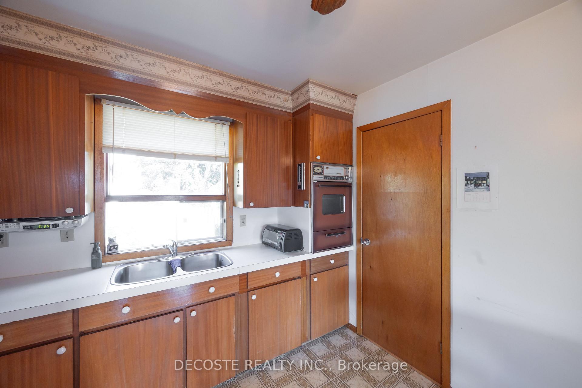 Photo 13 of 45 Clement Street, North Glengarry, Alexandria — HOMEH
