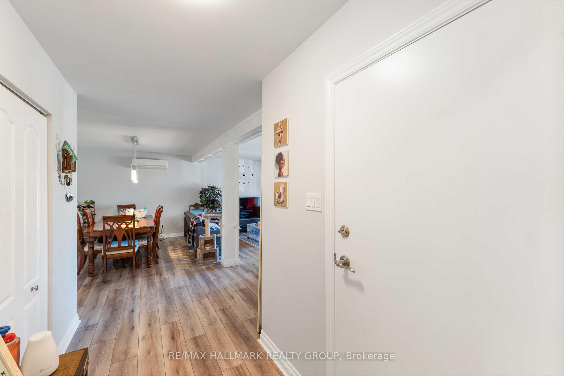 Photo 14 of 732 Morin Street, Ottawa, Castle Heights — HOMEH