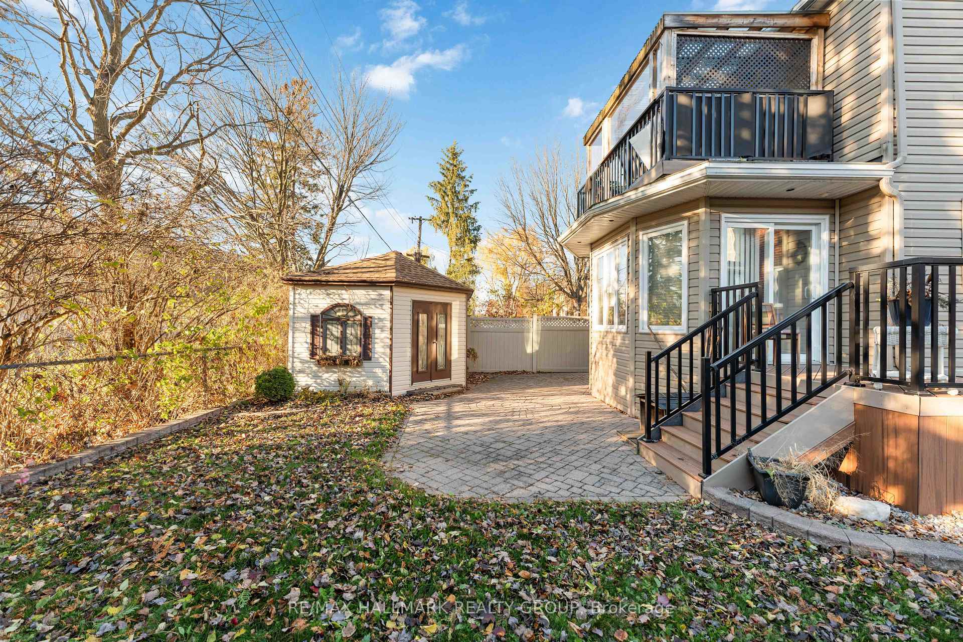 Photo 35 of 732 Morin Street, Ottawa, Castle Heights — HOMEH