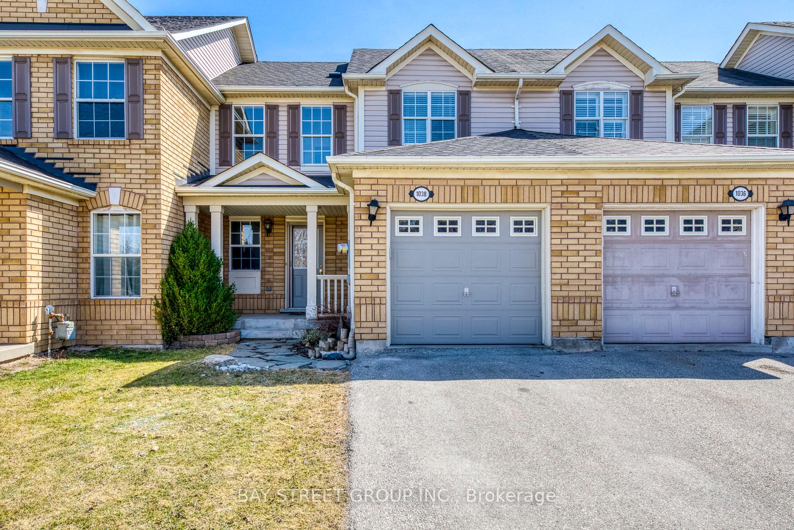 Photo 1 of 1038 Barclay Circle, Milton, Beaty — HOMEH