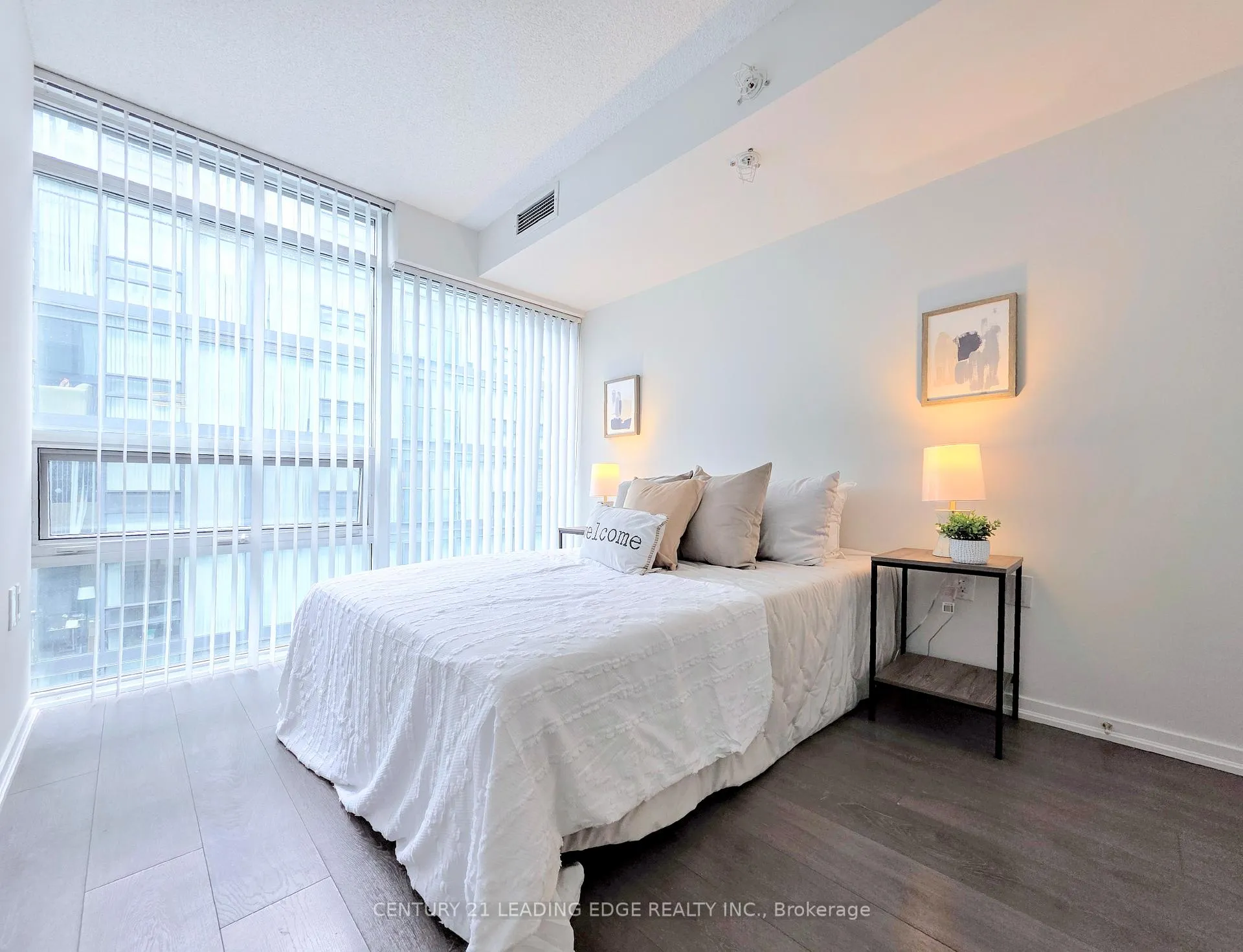 Photo 7 of Unit 1907E, 36 Lisgar Street, Toronto, Little Portugal — HOMEH