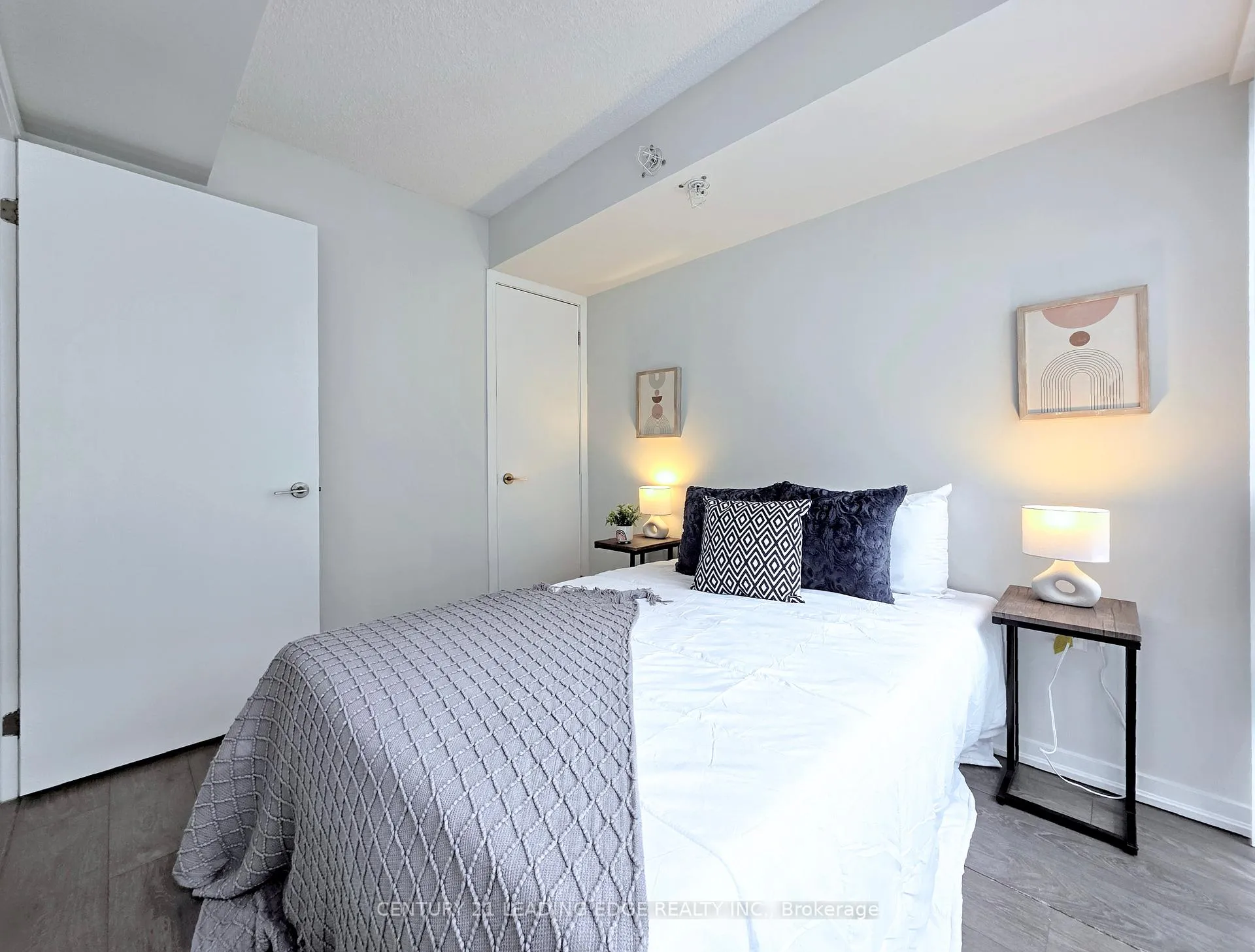 Photo 13 of Unit 1907E, 36 Lisgar Street, Toronto, Little Portugal — HOMEH