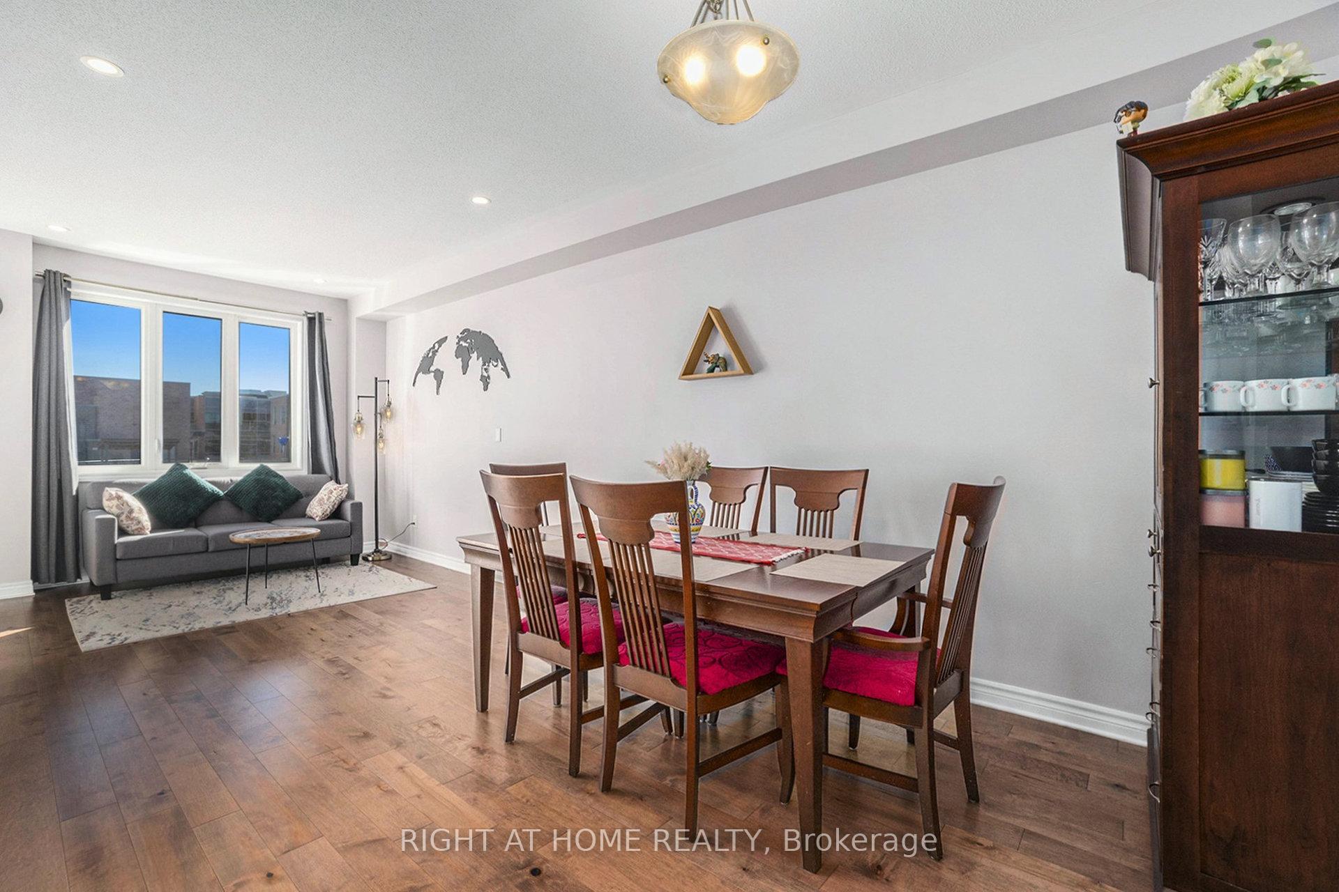 Photo 10 of 116 Yellowcress Way, Ottawa, Avalon West — HOMEH