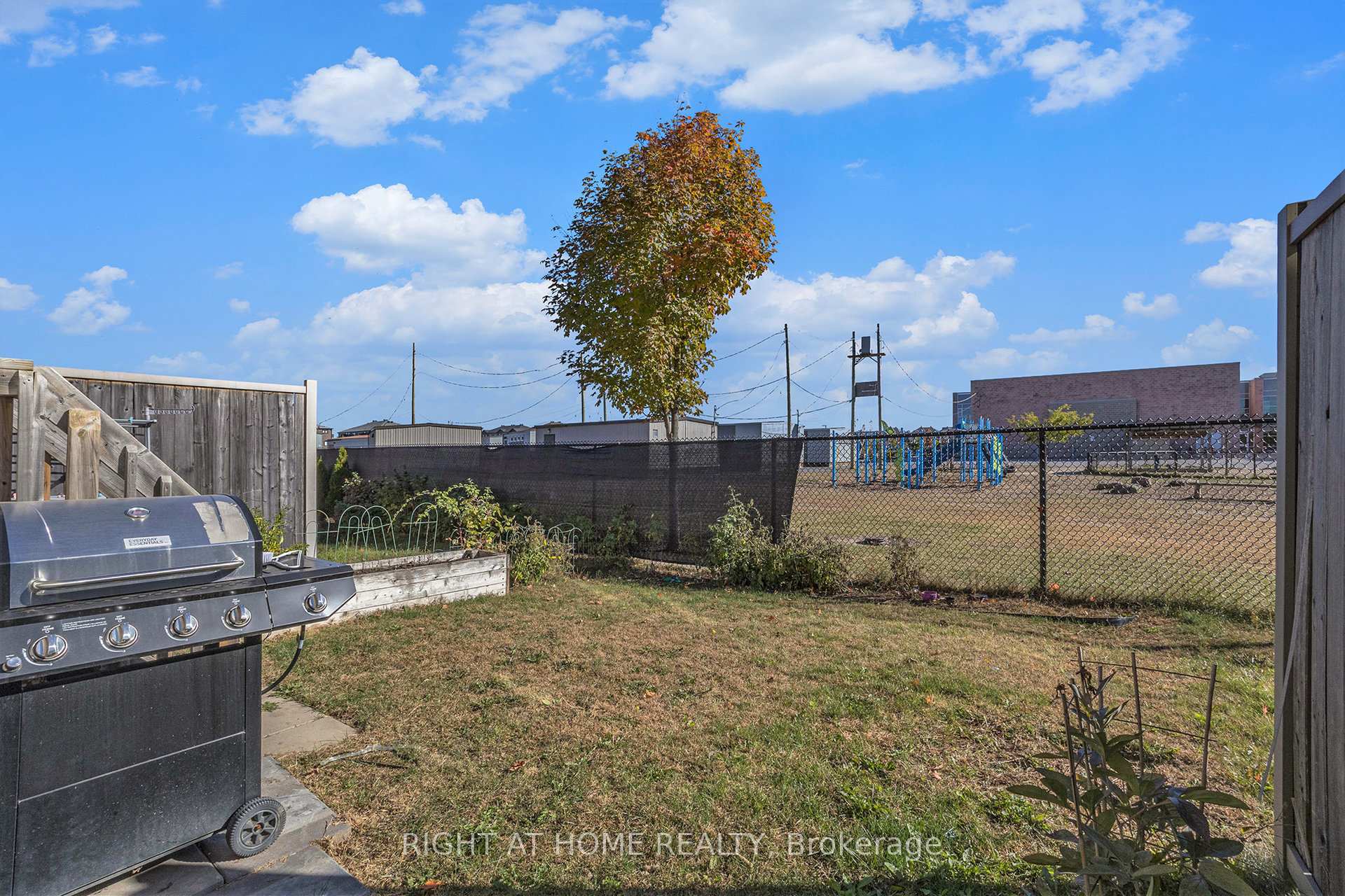 Photo 30 of 116 Yellowcress Way, Ottawa, Avalon West — HOMEH
