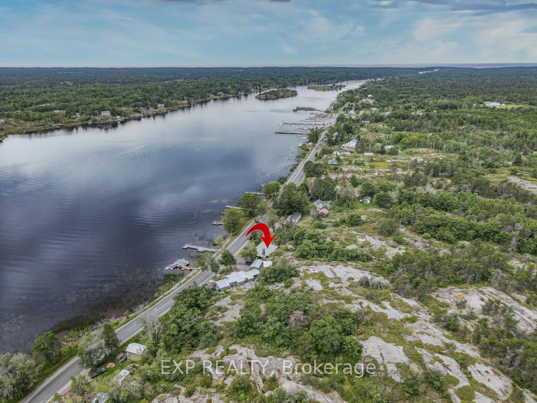 Photo 4 of 1083 Riverside Drive, Parry Sound Remote Area, Henvey — HOMEH