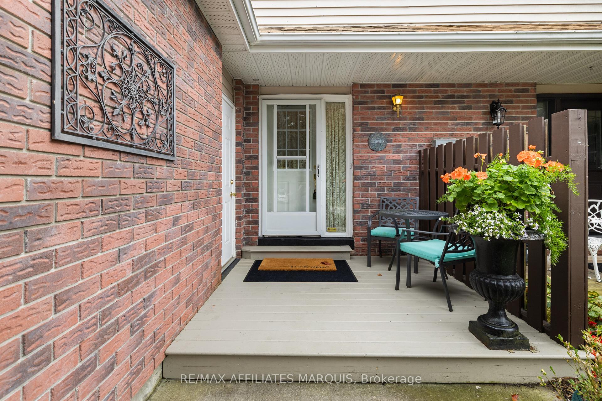 Photo 3 of 20 Garden Avenue, Perth — HOMEH