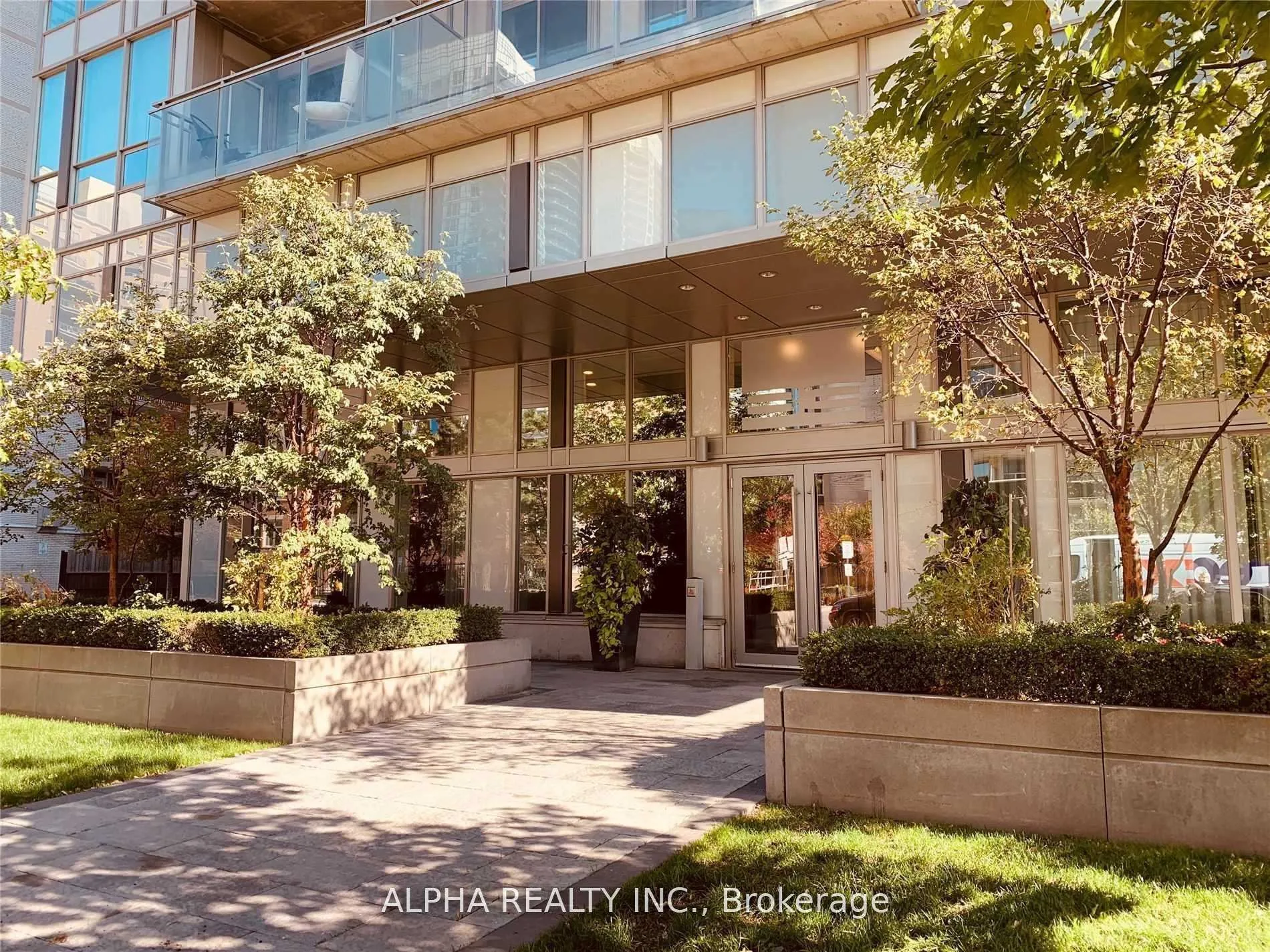 Photo 13 of Unit 1905, 83 Redpath Avenue, Toronto, Mount Pleasant West — HOMEH