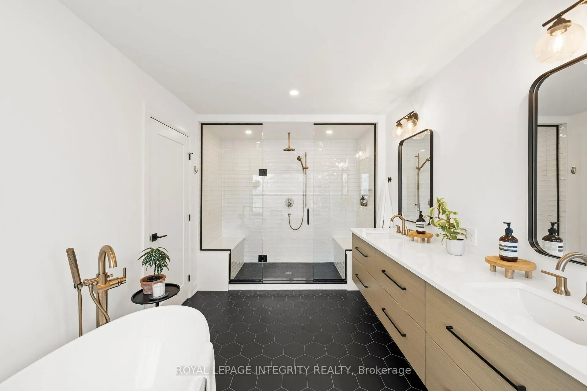 Photo 25 of 276 Clare Street, Ottawa, Westboro/Hampton Park — HOMEH