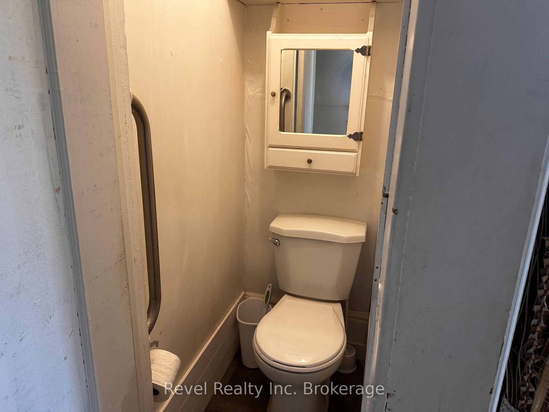 Photo 9 of 551 First Avenue E, North Bay, Central — HOMEH