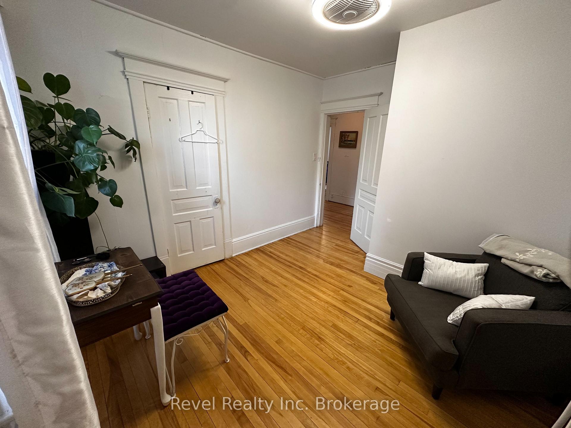 Photo 15 of 551 First Avenue E, North Bay, Central — HOMEH