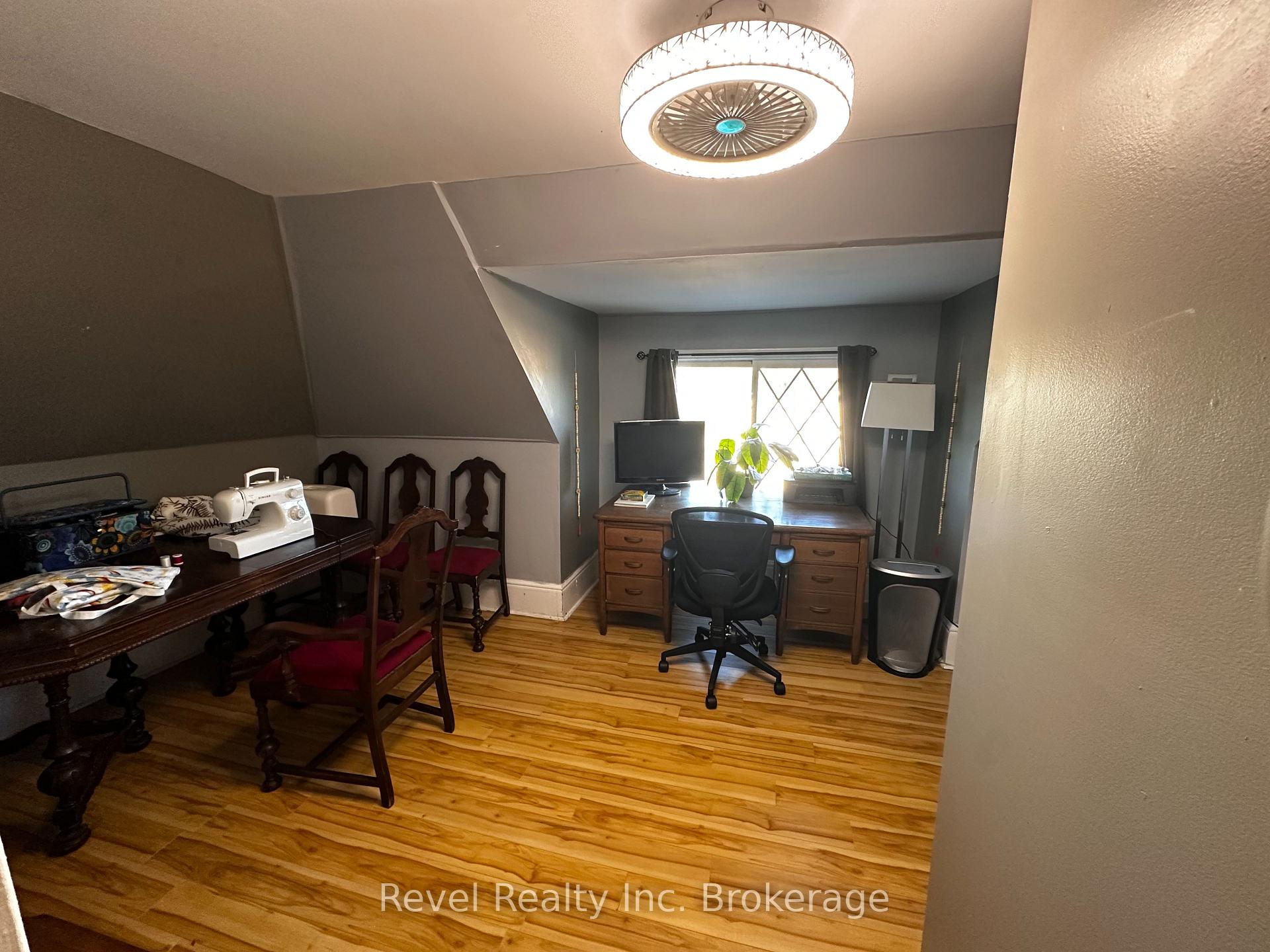 Photo 21 of 551 First Avenue E, North Bay, Central — HOMEH