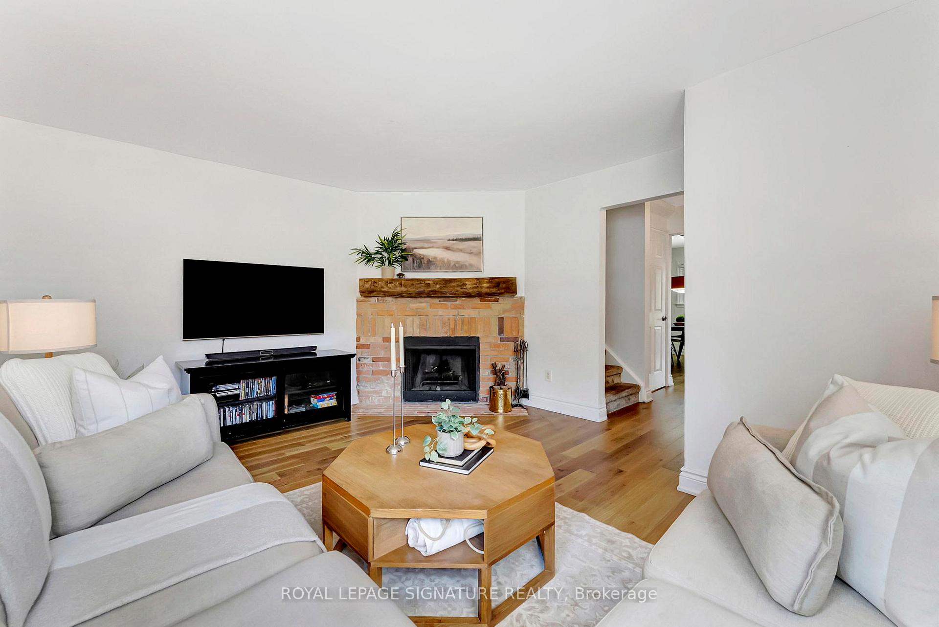 Photo 8 of 873 Laurier Avenue, Milton, Timberlea — HOMEH