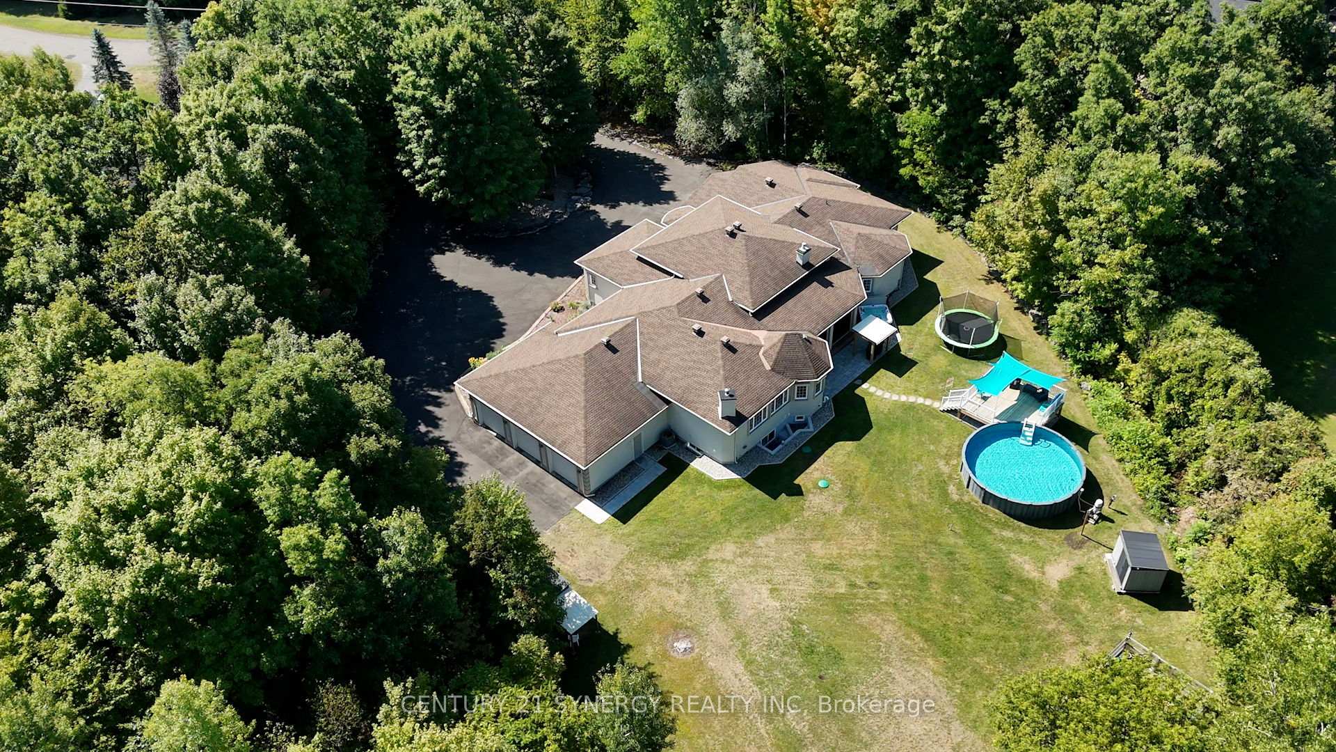 Photo 4 of 1281 Georges Vanier Drive N, Ottawa, Cumberland Ridge — HOMEH