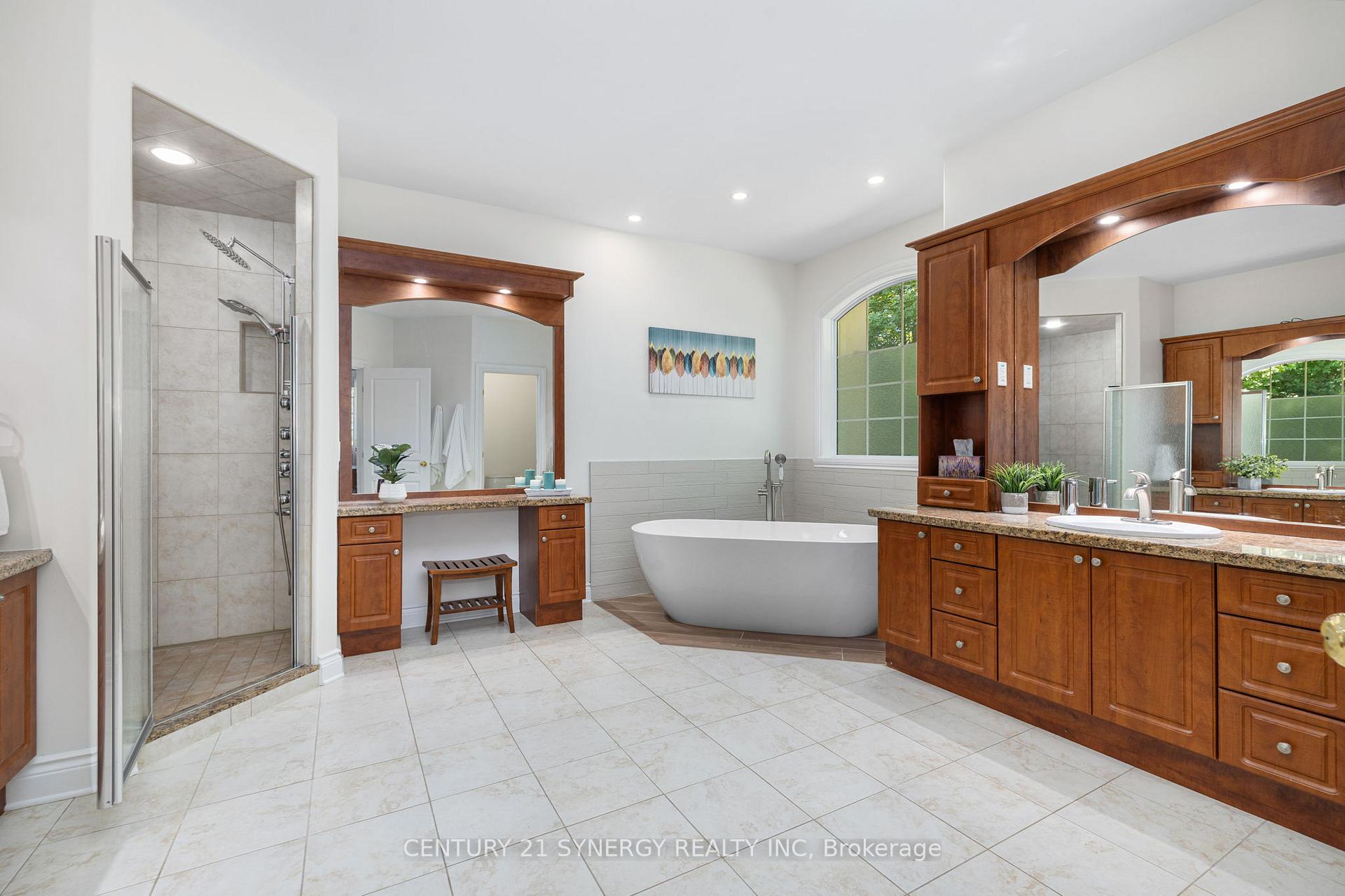 Photo 24 of 1281 Georges Vanier Drive N, Ottawa, Cumberland Ridge — HOMEH