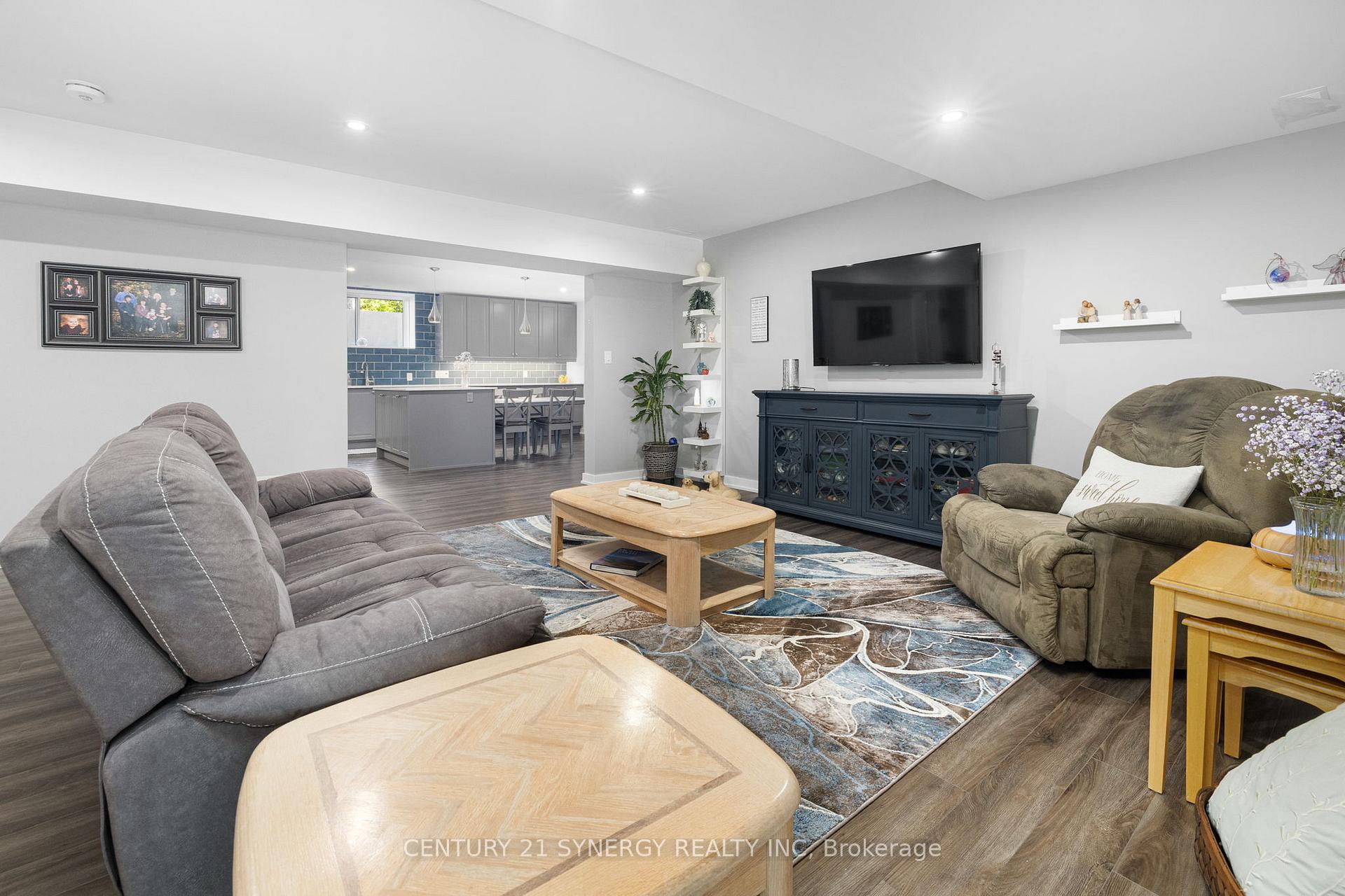 Photo 36 of 1281 Georges Vanier Drive N, Ottawa, Cumberland Ridge — HOMEH