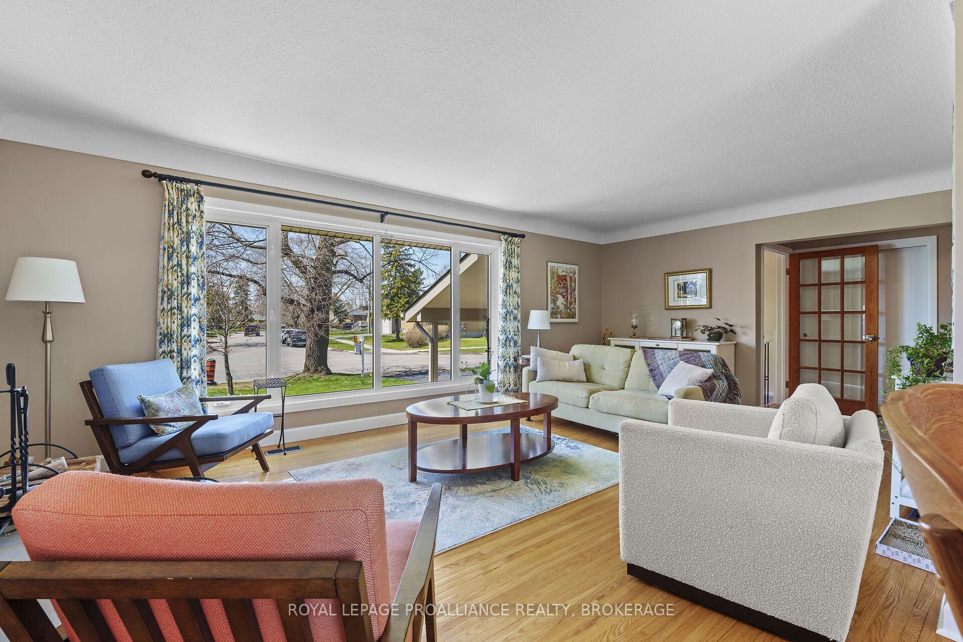 Photo 7 of 37 Robert Wallace Drive, Kingston, Central City West — HOMEH