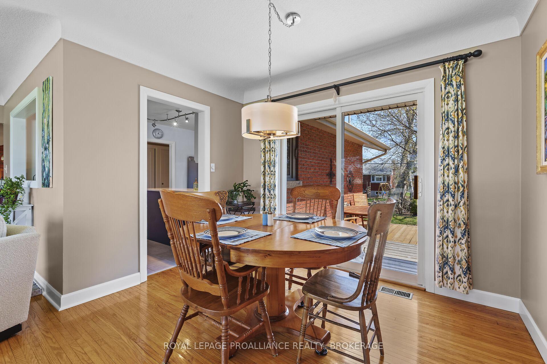 Photo 9 of 37 Robert Wallace Drive, Kingston, Central City West — HOMEH