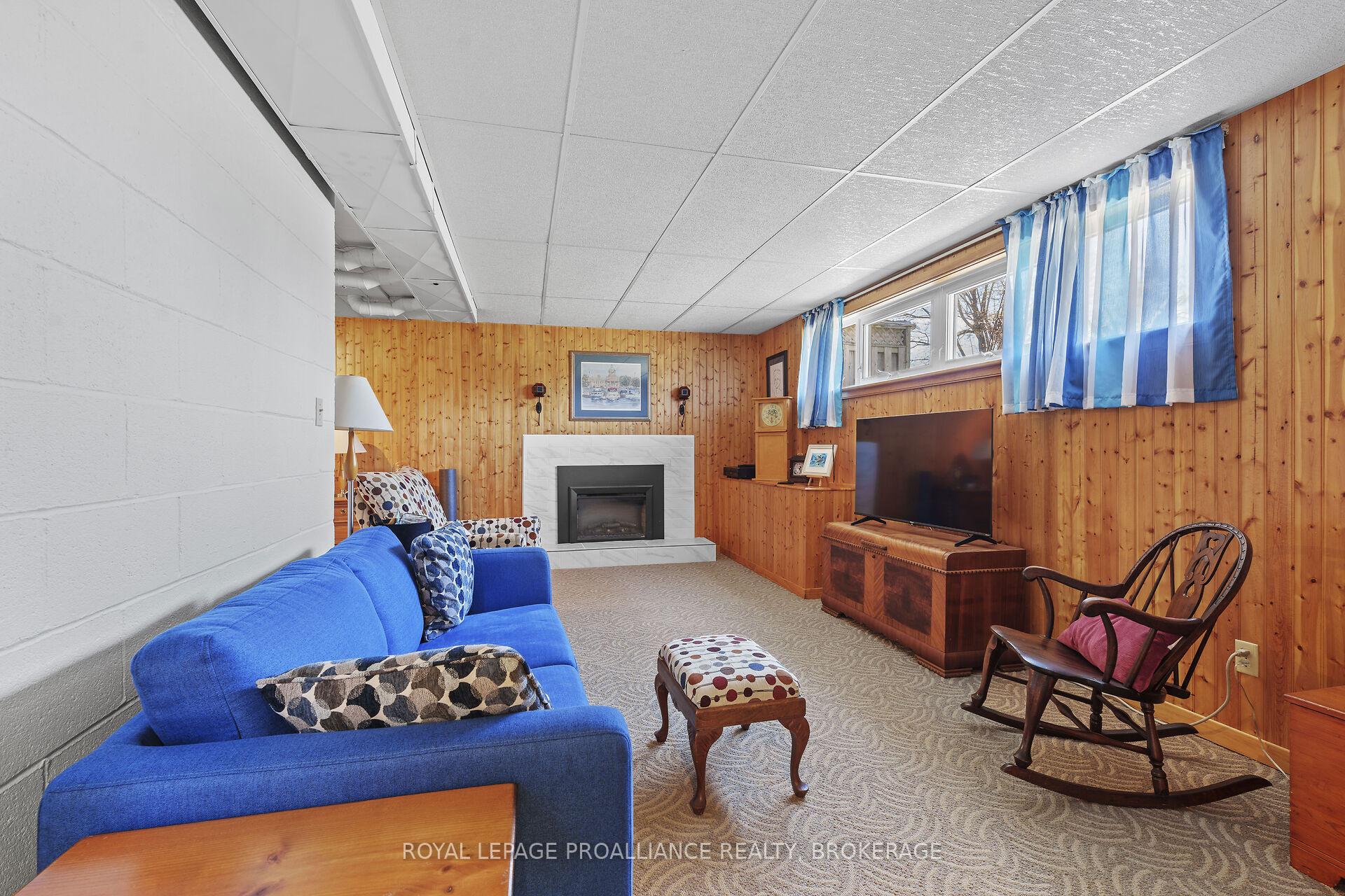Photo 24 of 37 Robert Wallace Drive, Kingston, Central City West — HOMEH