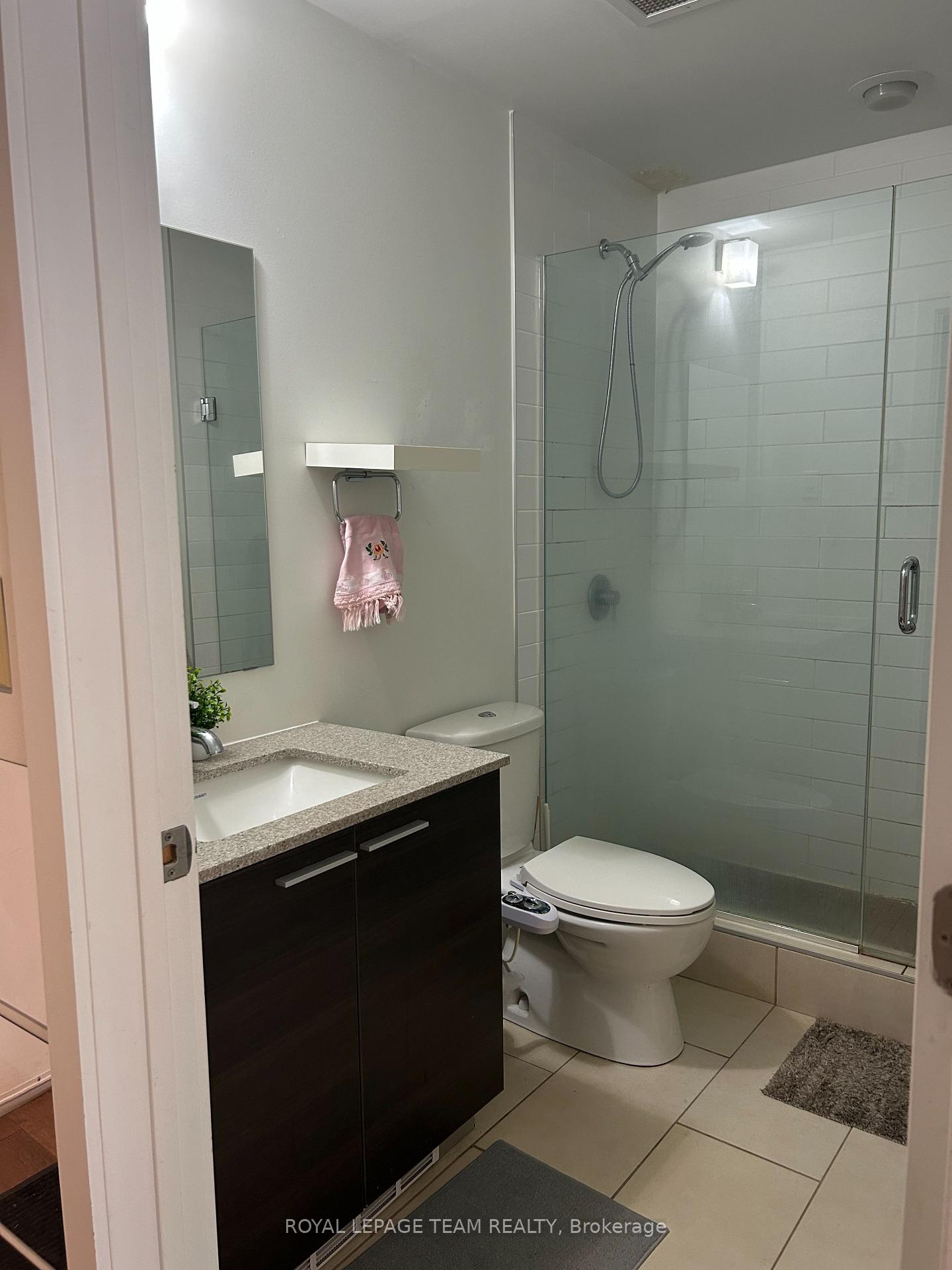 Photo 15 of Unit 820, 349 Mcleod Street, Ottawa, Ottawa Centre — HOMEH