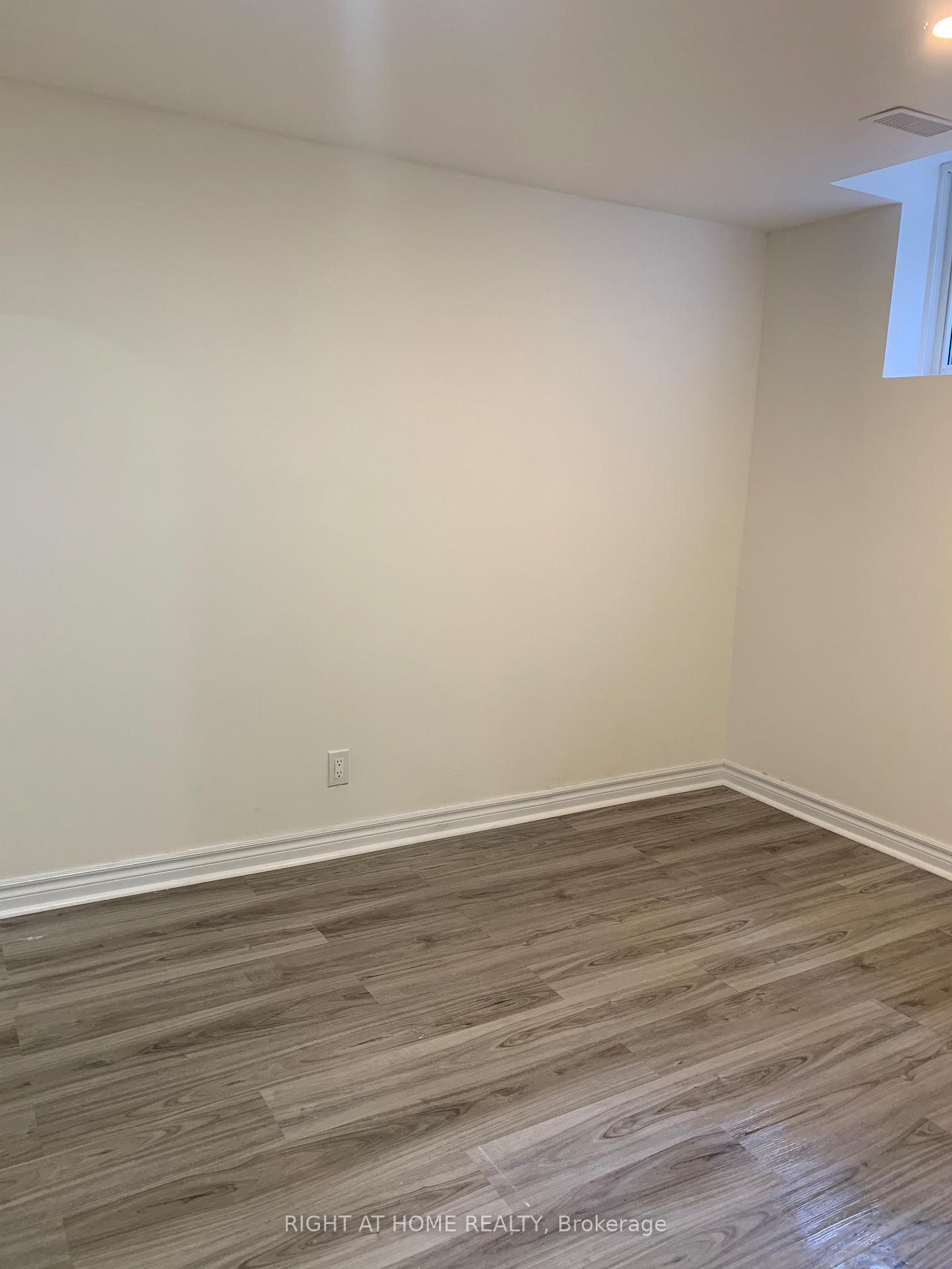 Photo 7 of Unit Basement, 75 Kings College Road, Markham, Aileen-Willowbrook — HOMEH