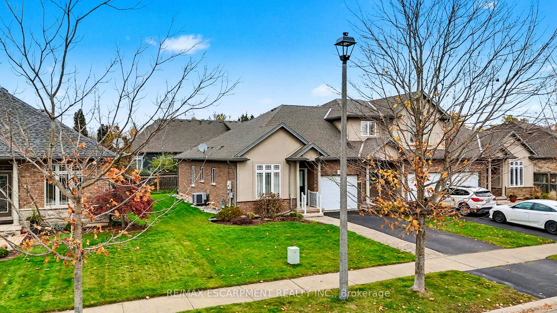 Photo 4 of 8 Willson Crossing, Pelham, Fonthill — HOMEH