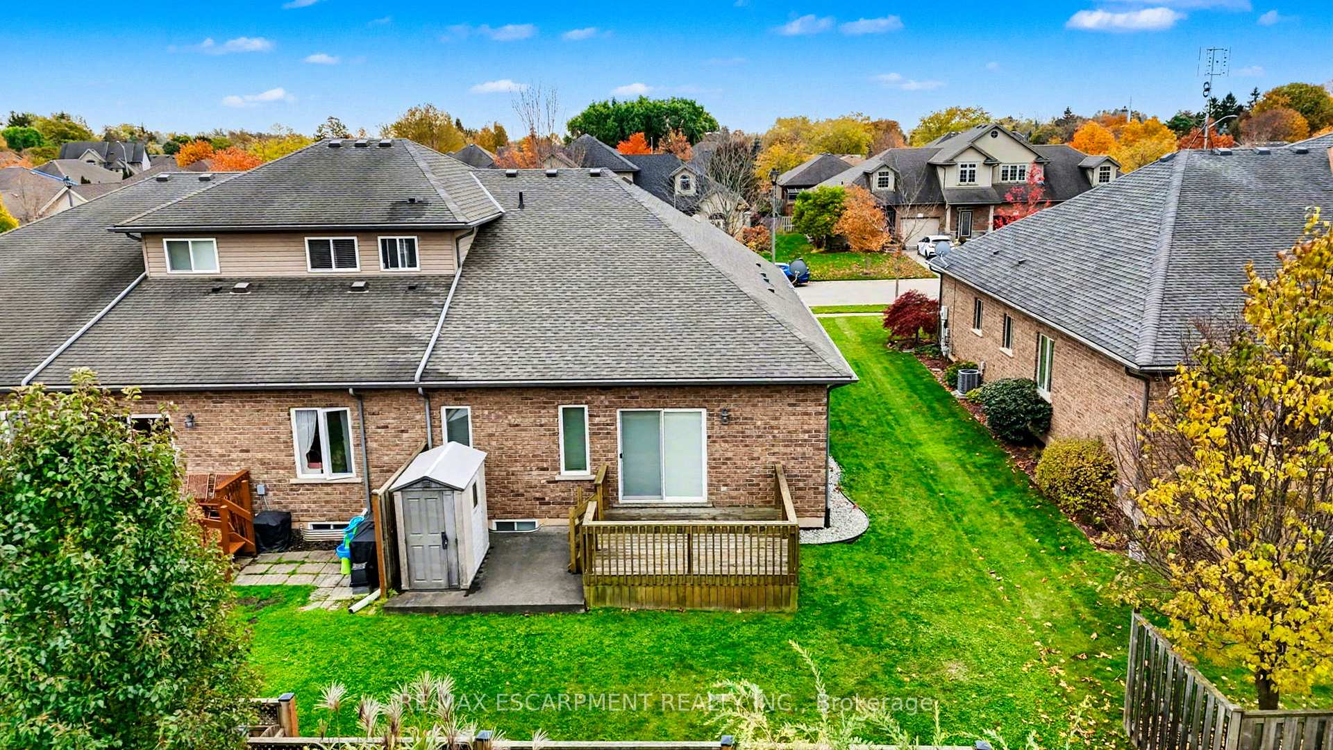 Photo 5 of 8 Willson Crossing, Pelham, Fonthill — HOMEH