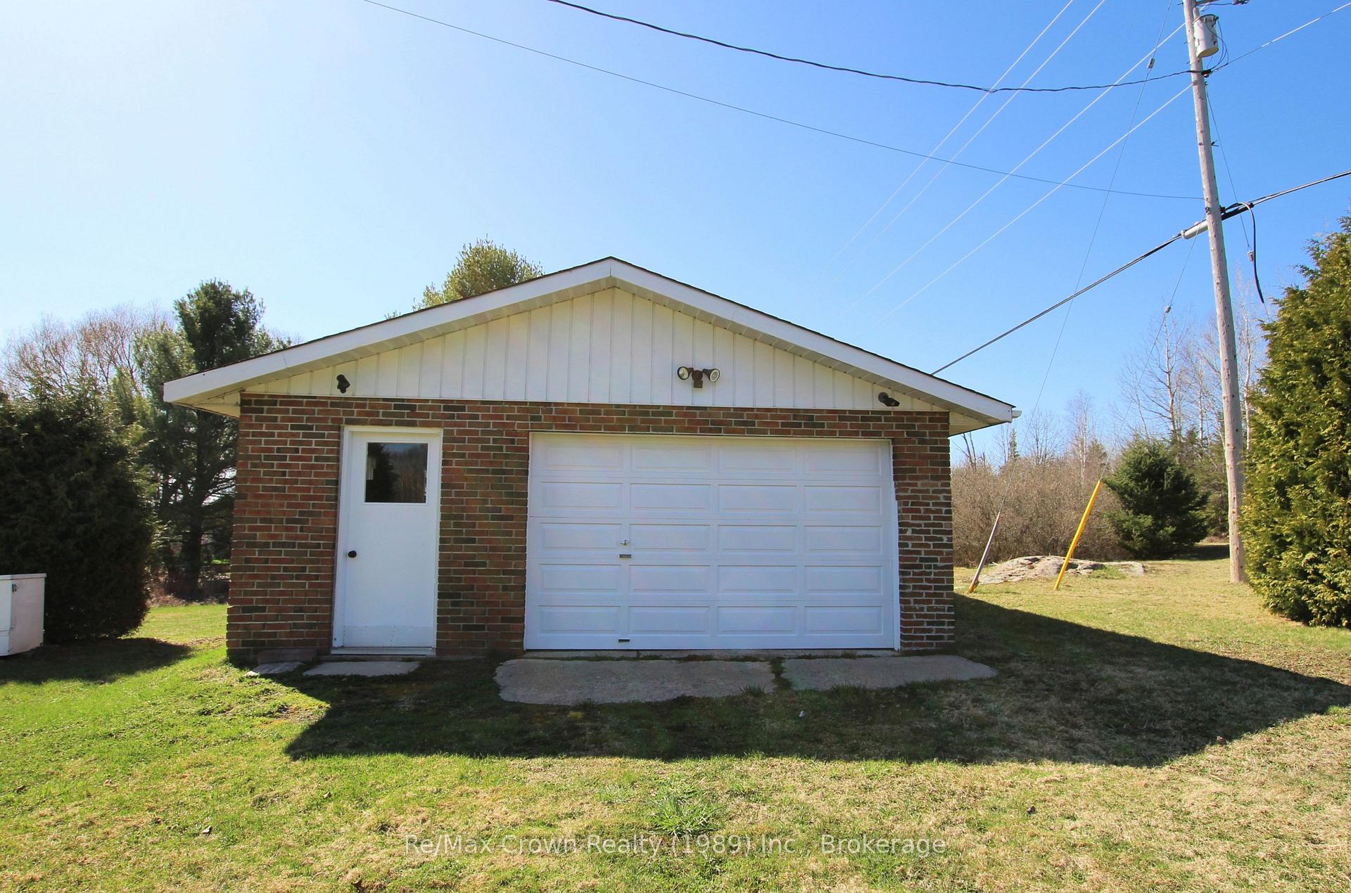 Photo 8 of 6641 534 Highway, Parry Sound Remote Area, Restoule — HOMEH
