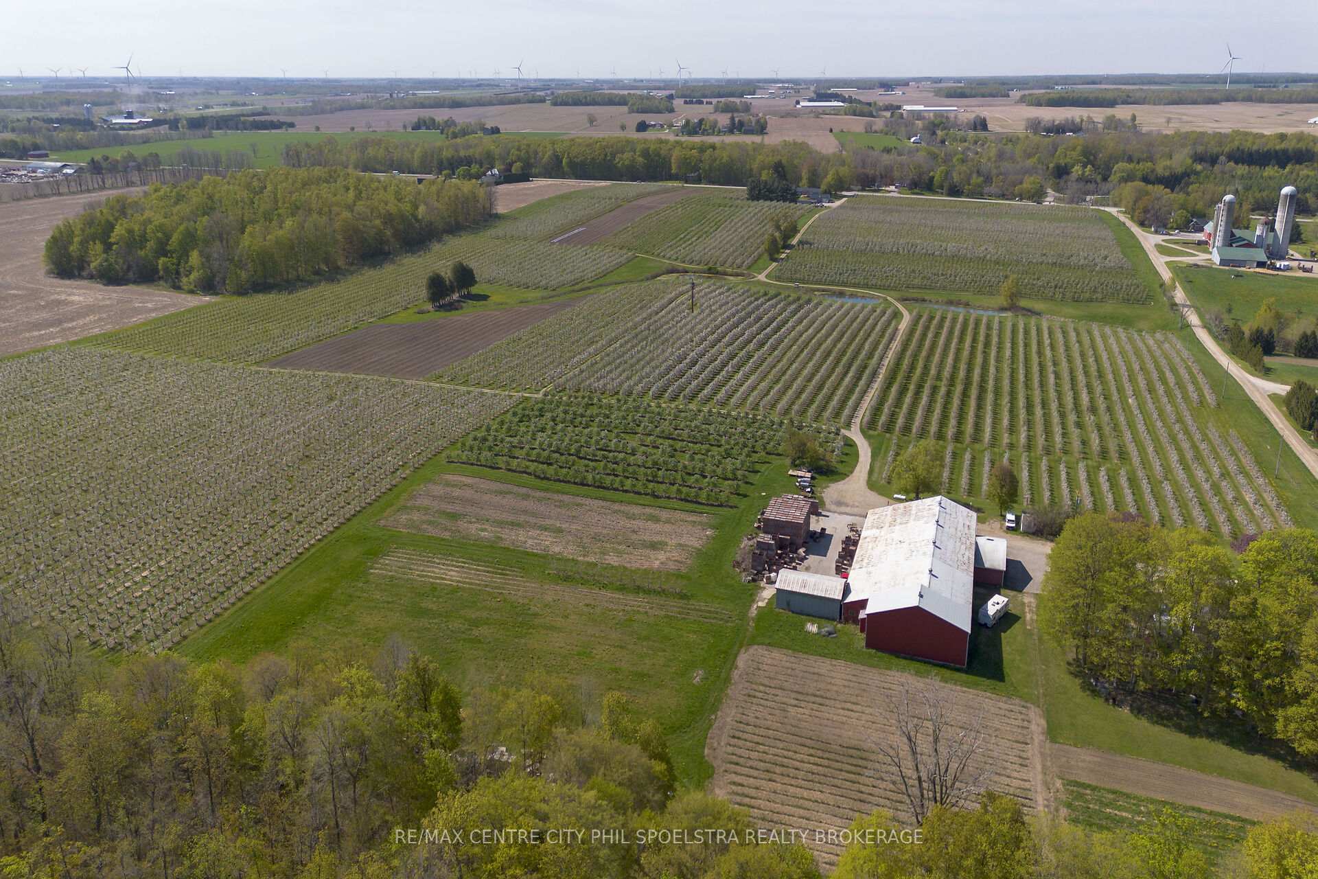 Photo 13 of 1355 Ausable Road, North Middlesex, Rural North Middlesex — HOMEH