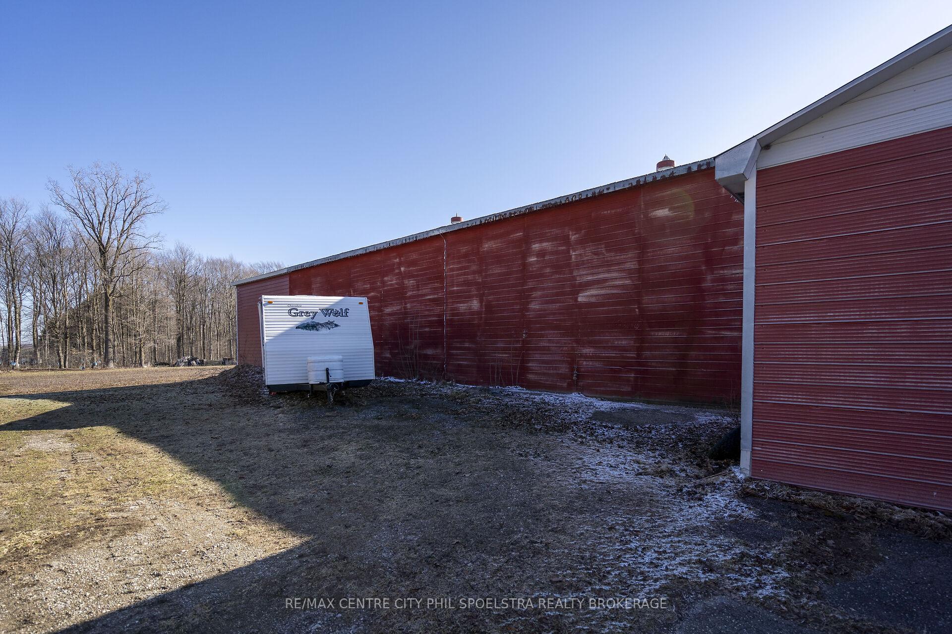 Photo 31 of 1355 Ausable Road, North Middlesex, Rural North Middlesex — HOMEH