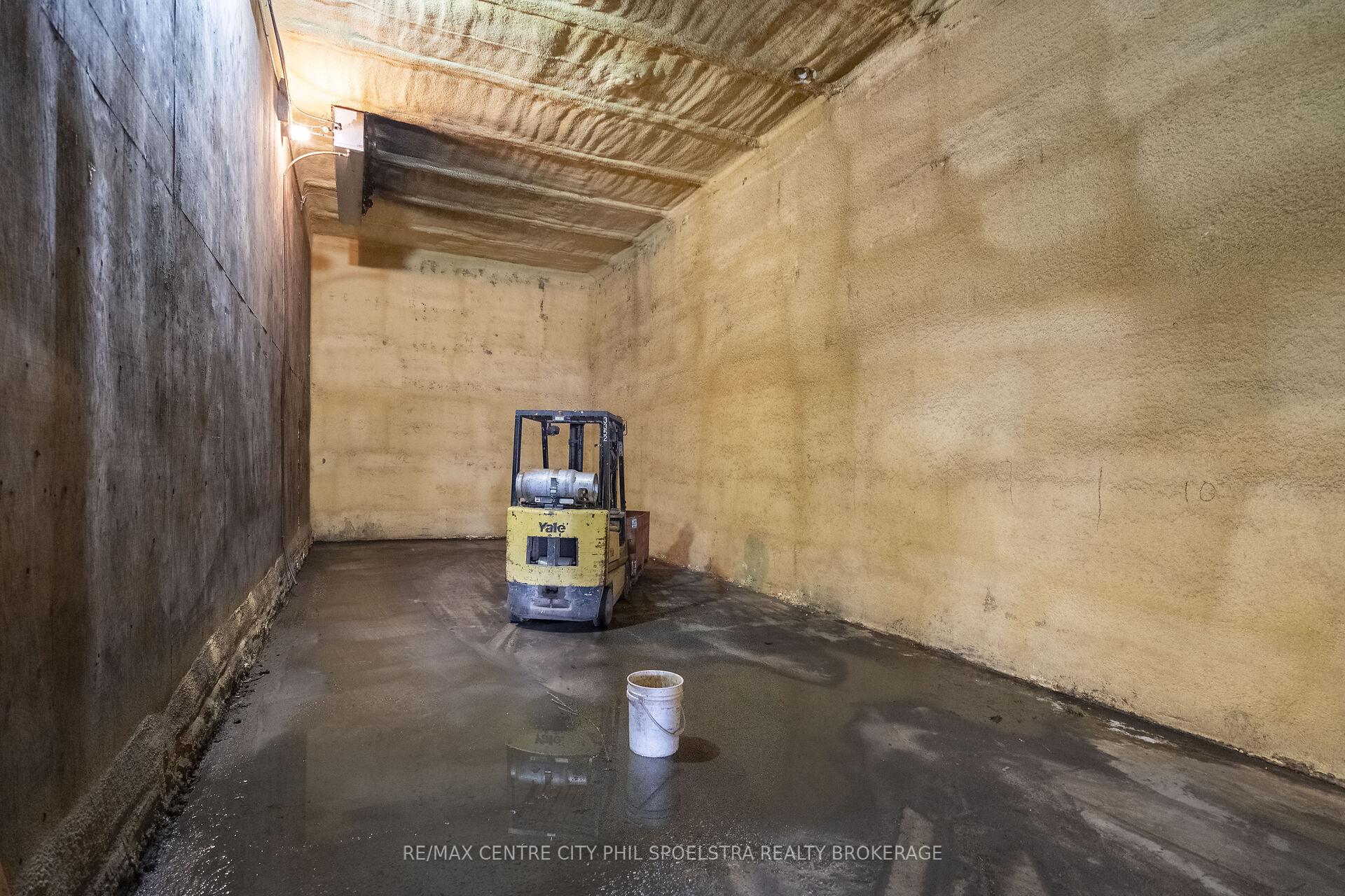 Photo 34 of 1355 Ausable Road, North Middlesex, Rural North Middlesex — HOMEH