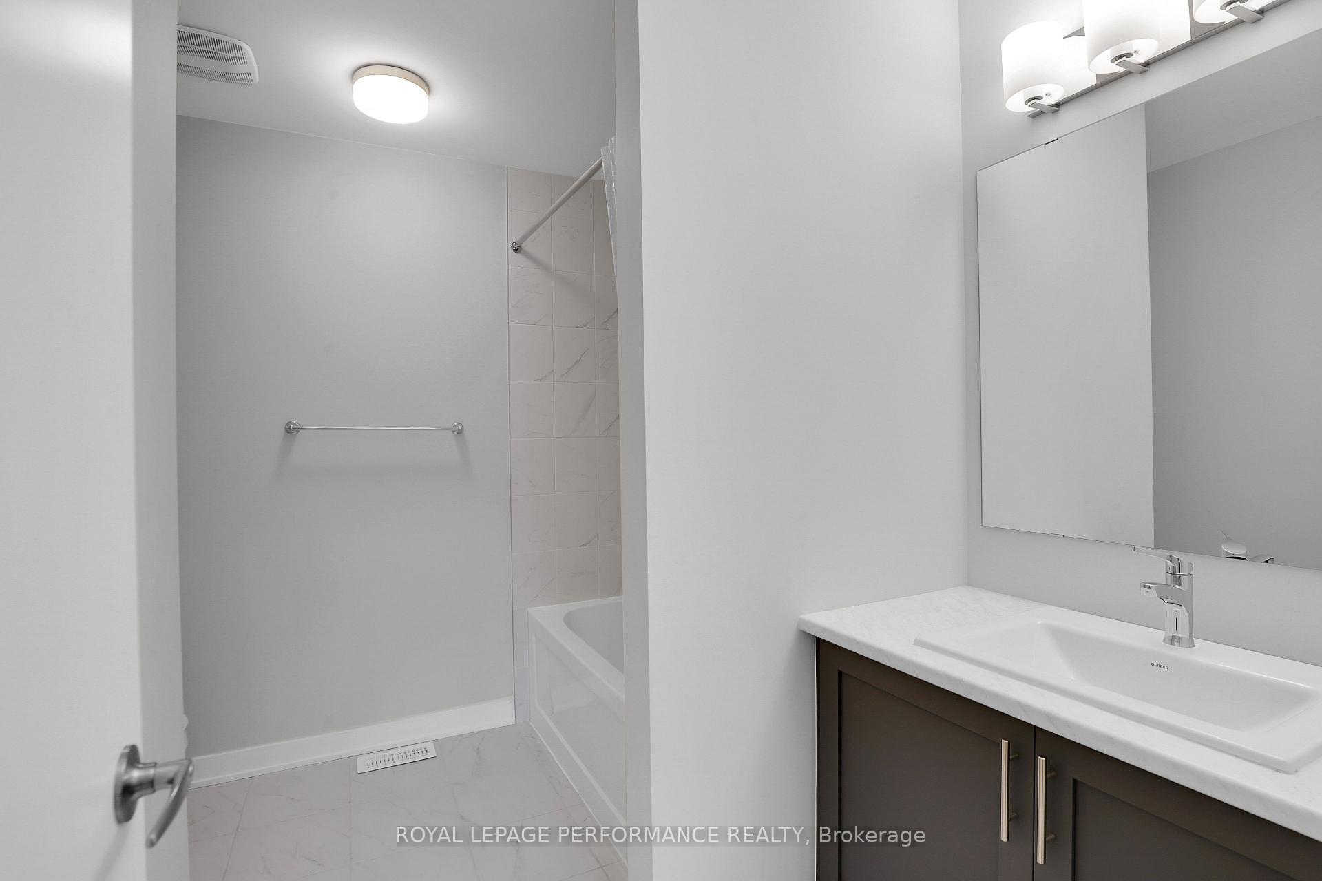 Photo 17 of 94 Pizzicato Street, Ottawa, Mer Bleue/Bradley Estates/Anderson Park — HOMEH