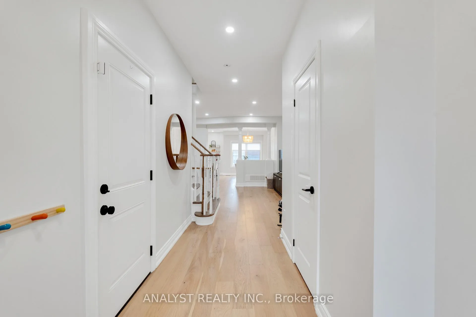 Photo 6 of 365 Isaac Murray Avenue, Vaughan, Maple — HOMEH