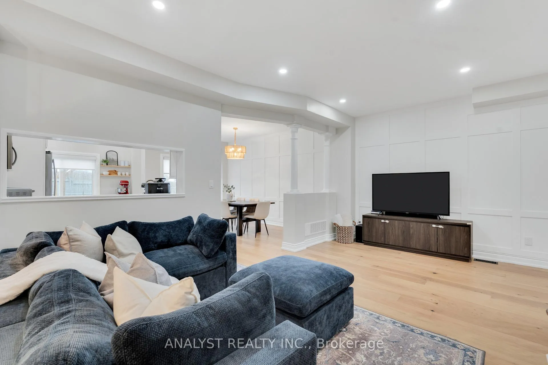 Photo 9 of 365 Isaac Murray Avenue, Vaughan, Maple — HOMEH