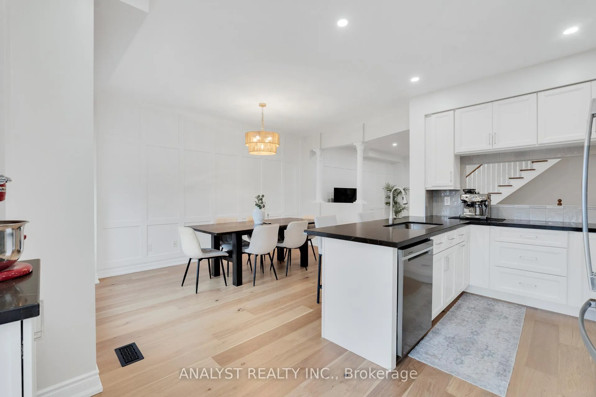 Photo 12 of 365 Isaac Murray Avenue, Vaughan, Maple — HOMEH