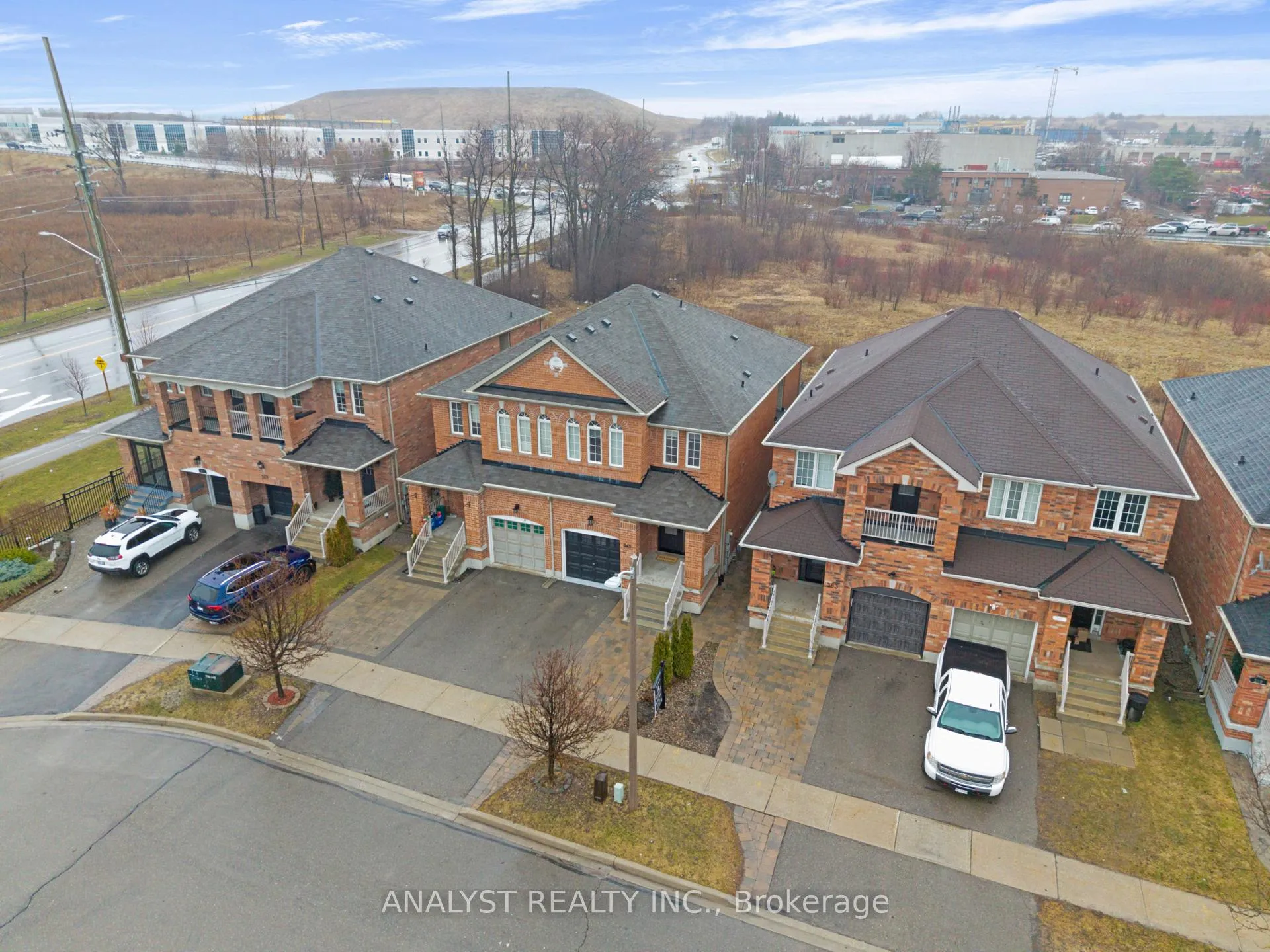 Photo 37 of 365 Isaac Murray Avenue, Vaughan, Maple — HOMEH