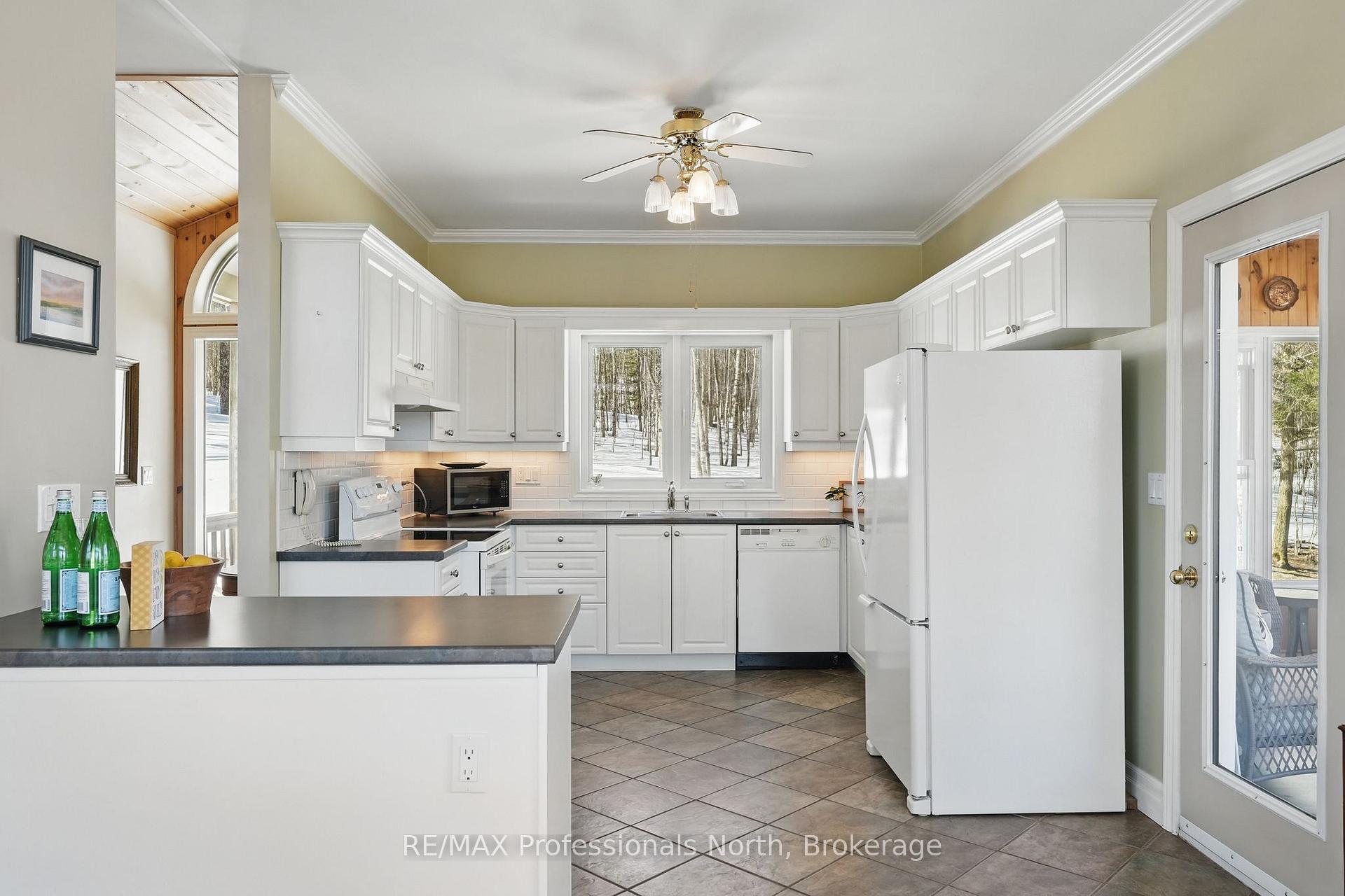 Photo 9 of 778 Bay Lake Road, Perry, Emsdale — HOMEH