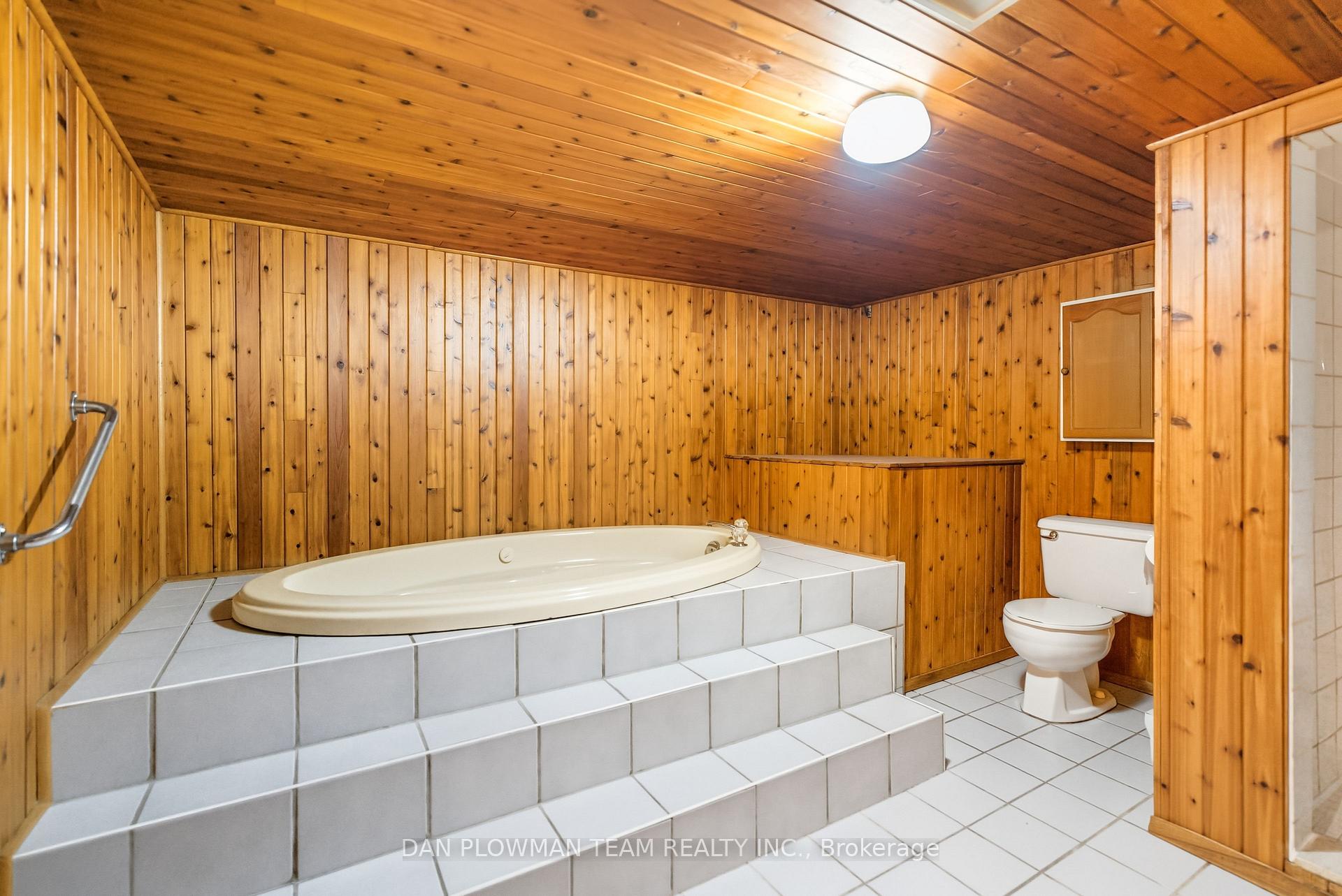 Photo 39 of 292 Gibbons Street, Oshawa, McLaughlin — HOMEH