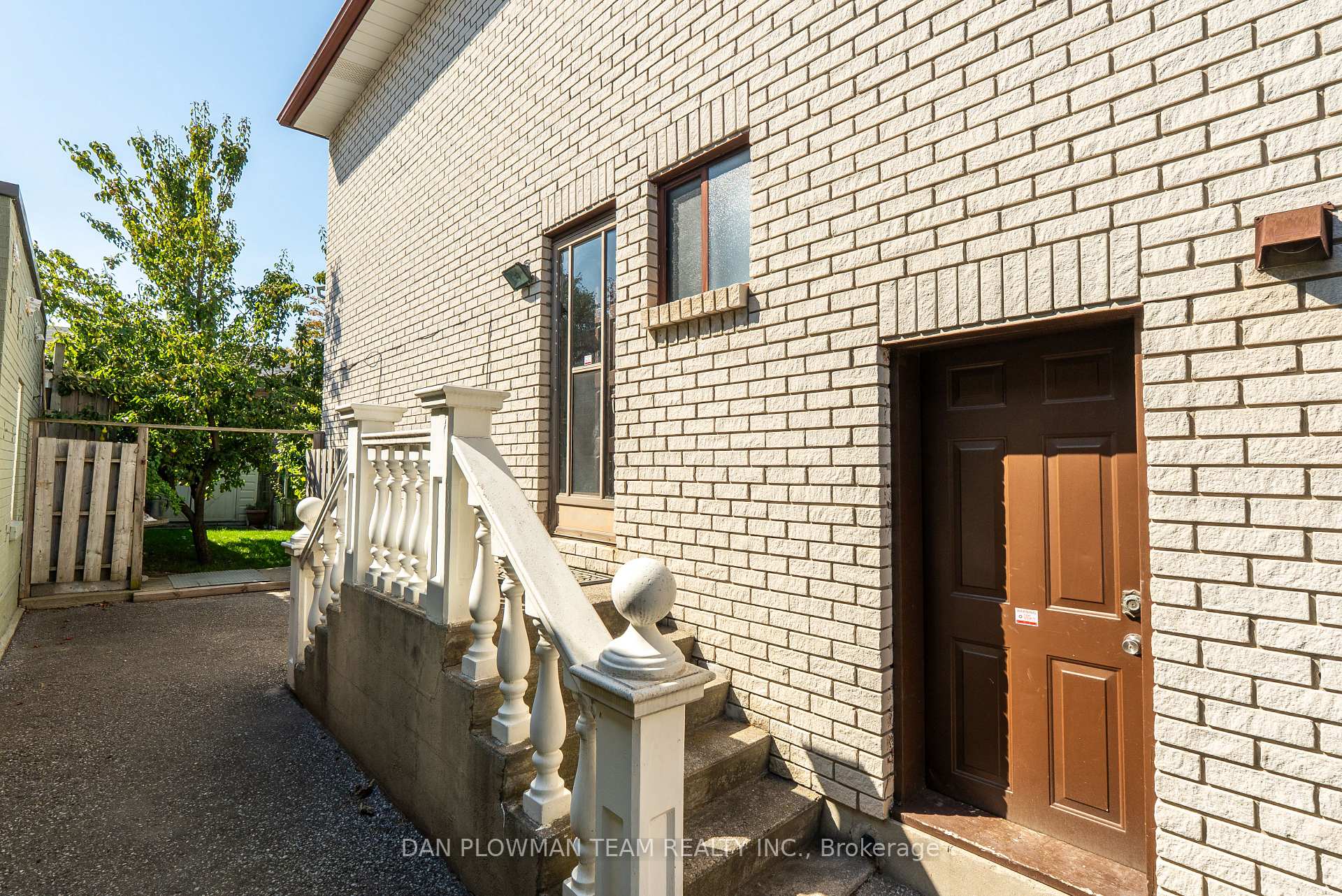 Photo 43 of 292 Gibbons Street, Oshawa, McLaughlin — HOMEH