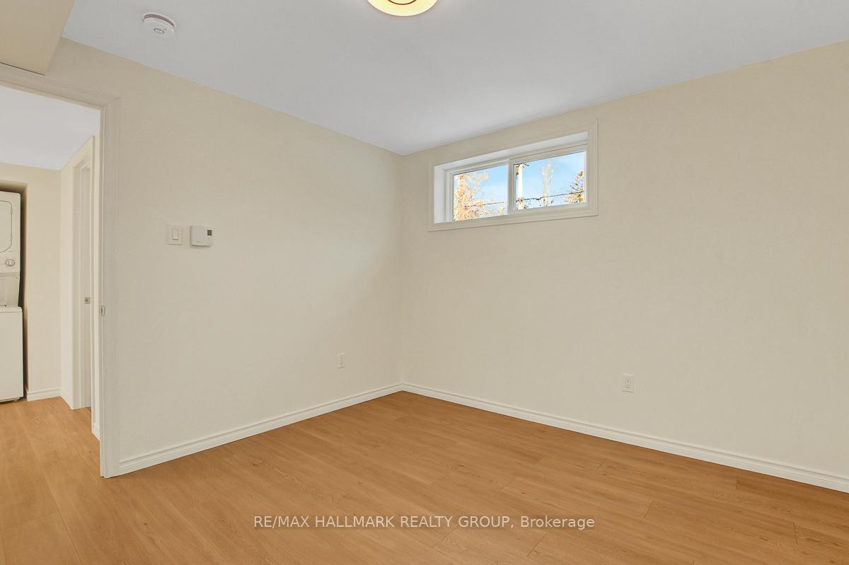 Photo 16 of Unit B, 741 Claude Street, Ottawa, Castle Heights/Rideau High — HOMEH