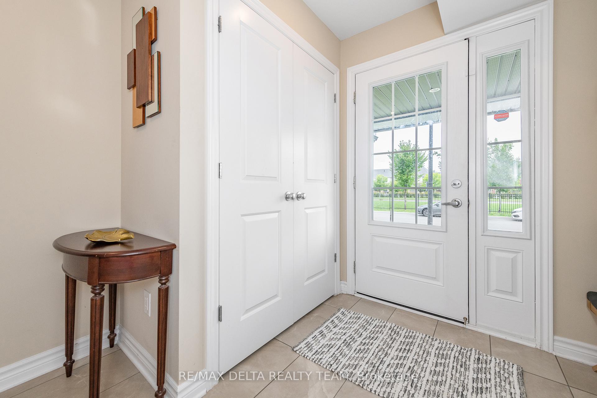 Photo 4 of 203 Yellowcress Way, Ottawa, Avalon West — HOMEH