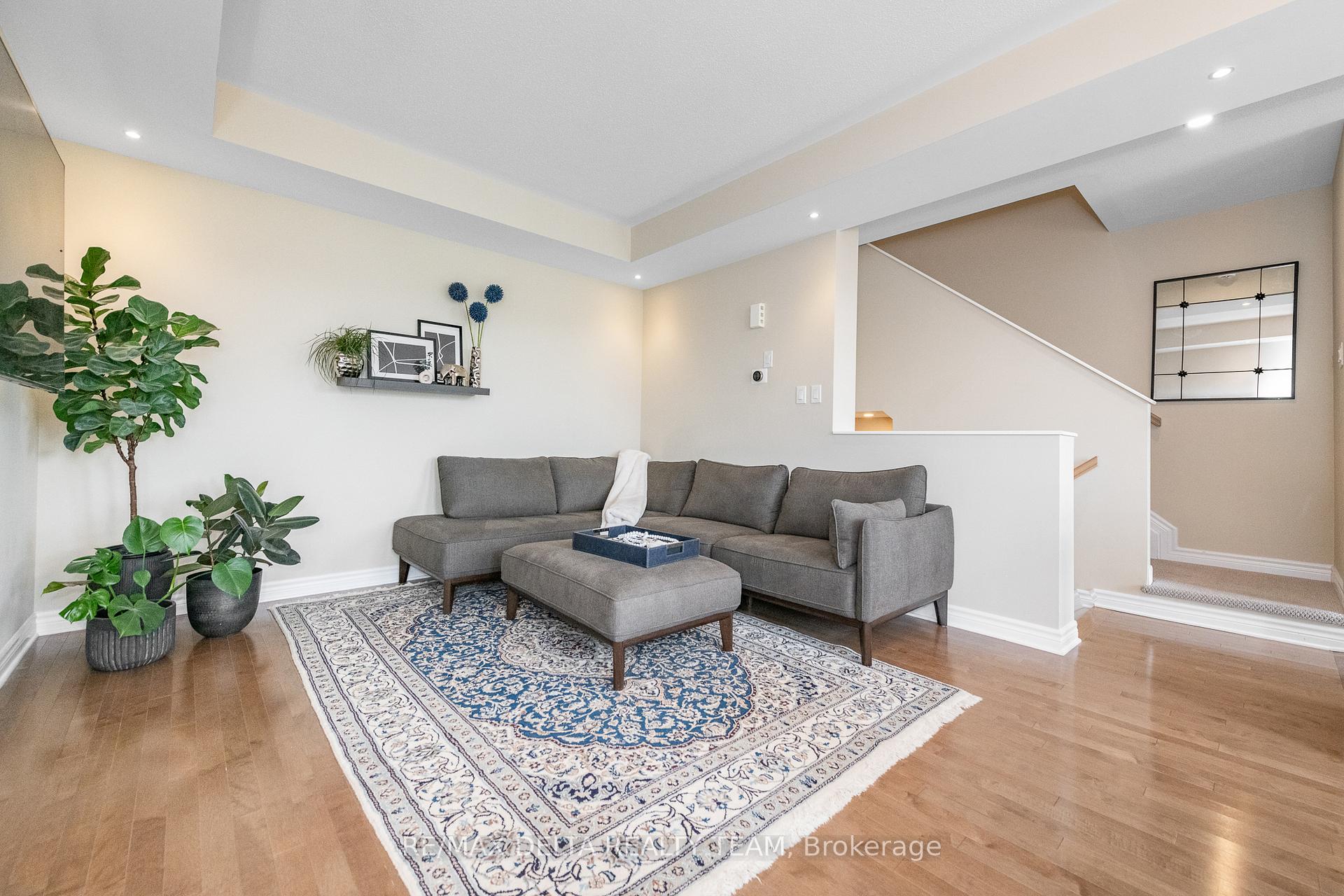 Photo 6 of 203 Yellowcress Way, Ottawa, Avalon West — HOMEH
