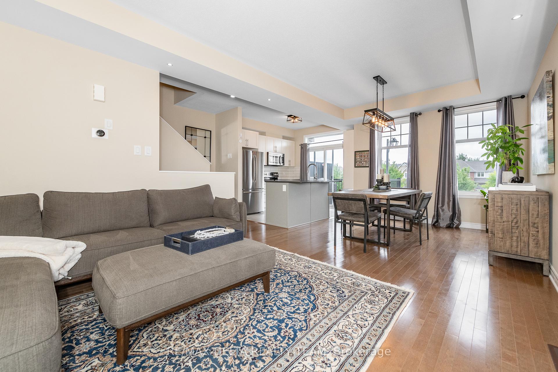 Photo 7 of 203 Yellowcress Way, Ottawa, Avalon West — HOMEH