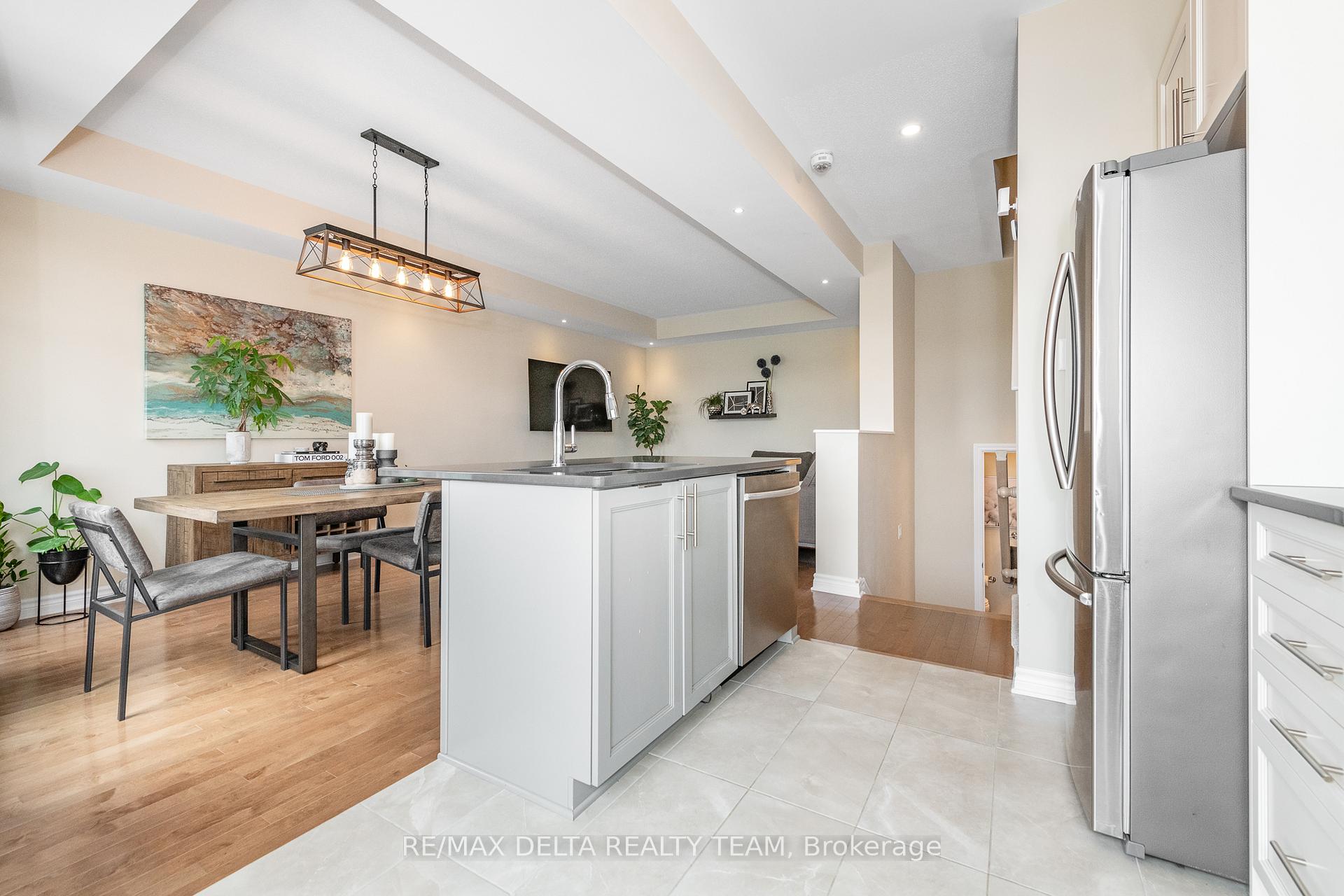 Photo 12 of 203 Yellowcress Way, Ottawa, Avalon West — HOMEH