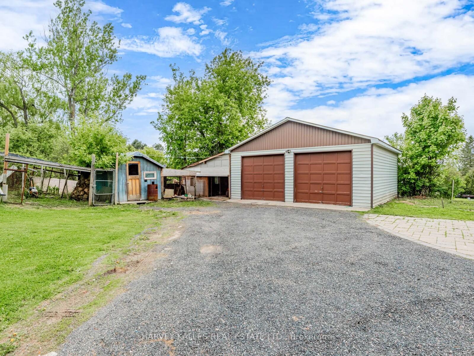 Photo 3 of 6041 3rd Line, New Tecumseth, Rural New Tecumseth — HOMEH