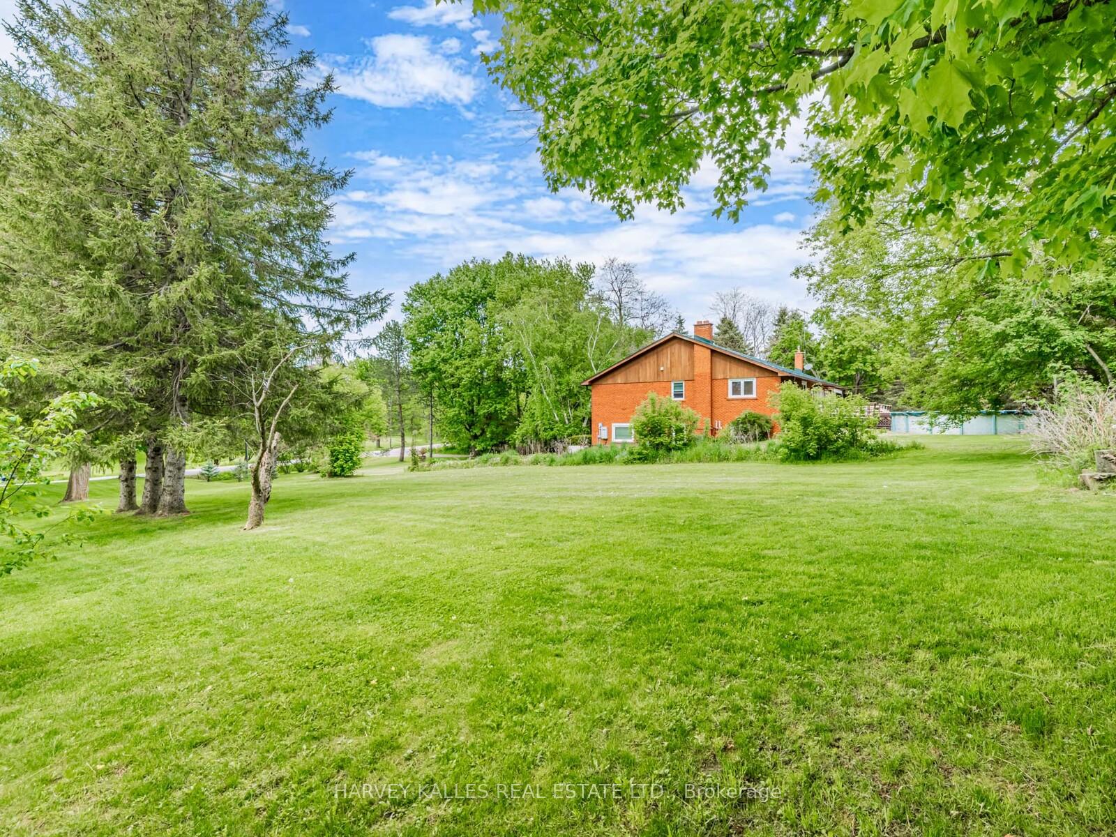 Photo 9 of 6041 3rd Line, New Tecumseth, Rural New Tecumseth — HOMEH