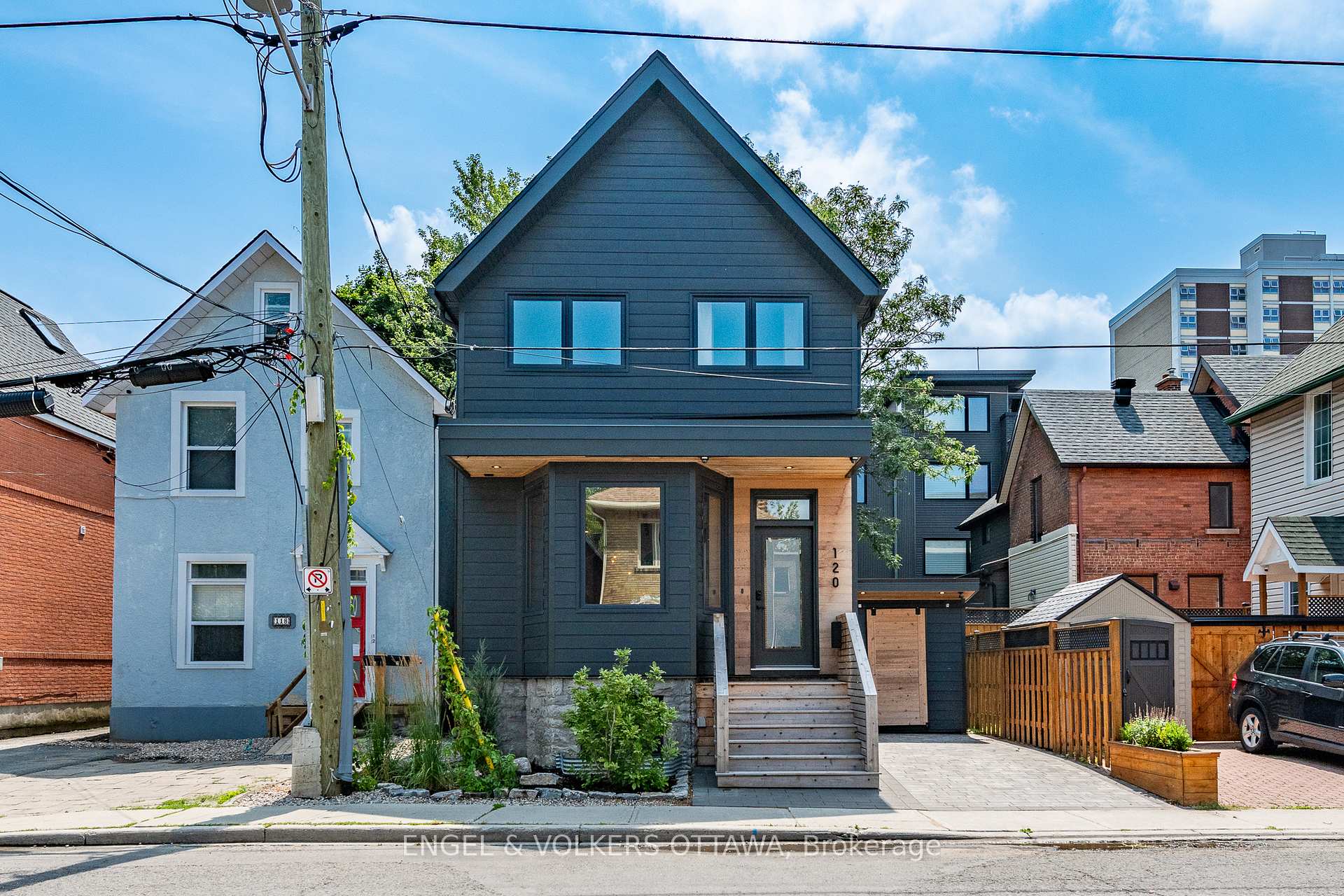 Photo 1 of 120 Frank Street, Ottawa, Ottawa Centre/Golden Triangle — HOMEH