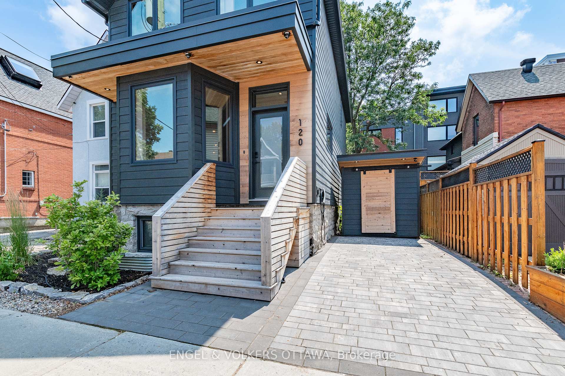 Photo 2 of 120 Frank Street, Ottawa, Ottawa Centre/Golden Triangle — HOMEH