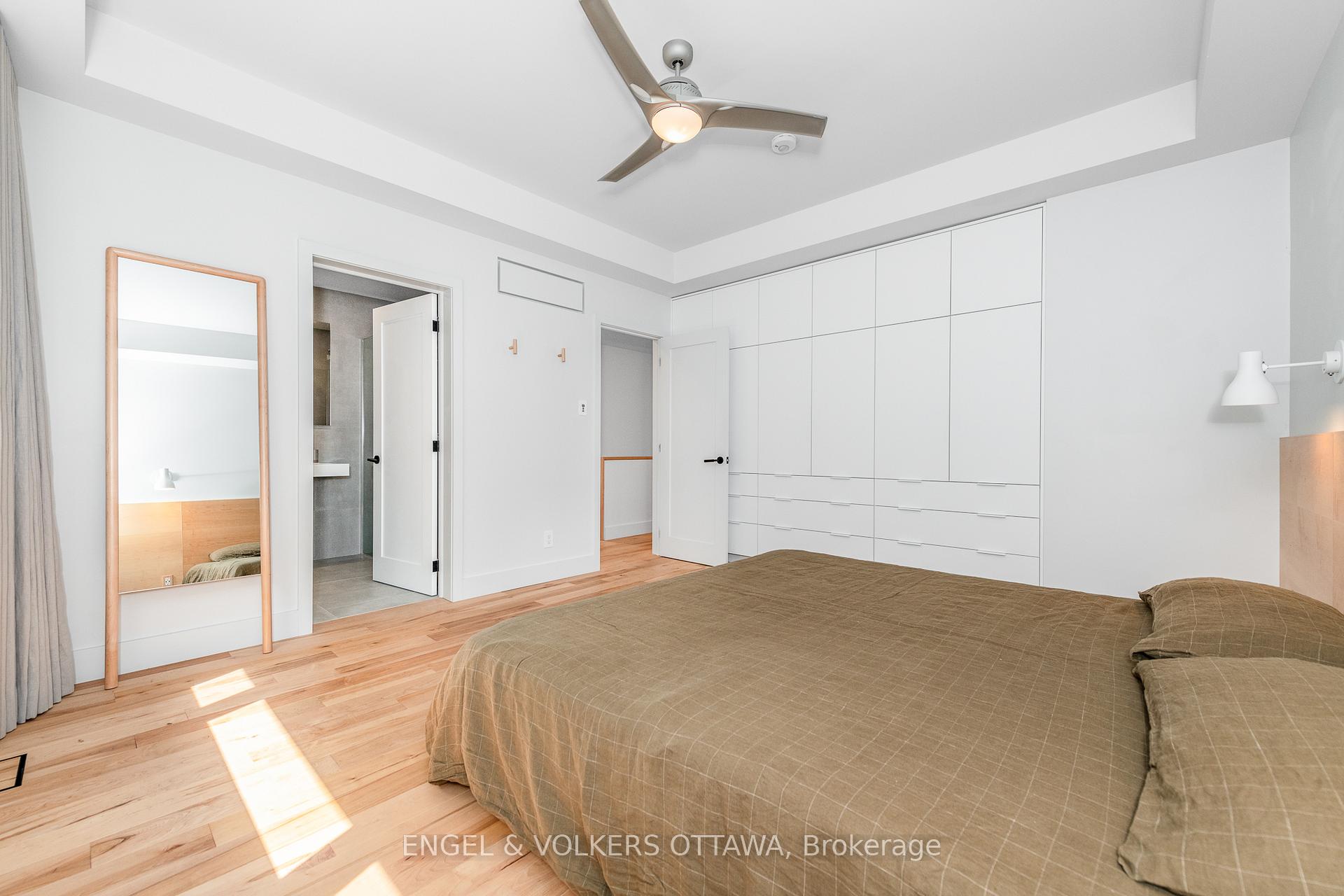 Photo 23 of 120 Frank Street, Ottawa, Ottawa Centre/Golden Triangle — HOMEH