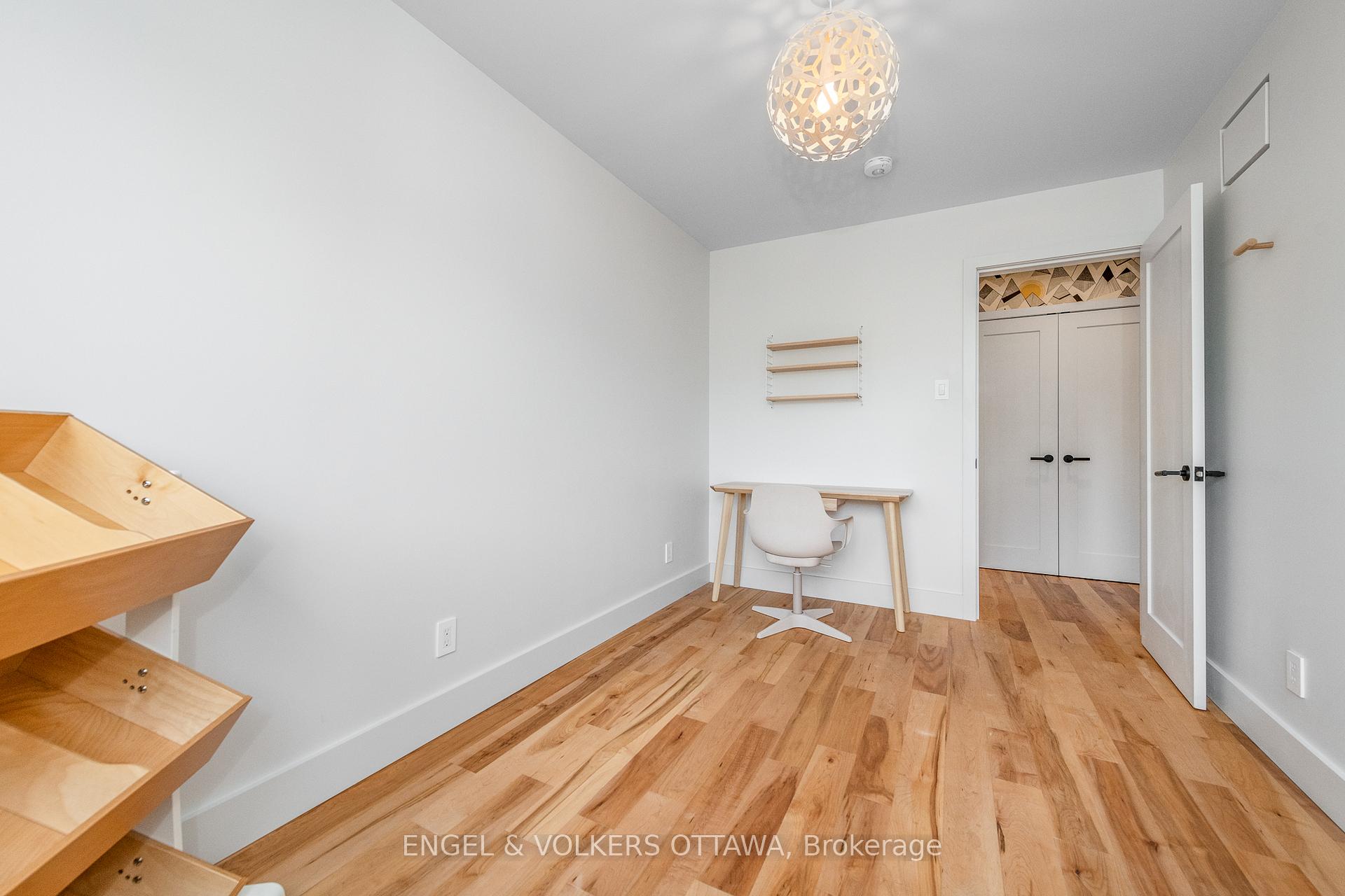 Photo 29 of 120 Frank Street, Ottawa, Ottawa Centre/Golden Triangle — HOMEH