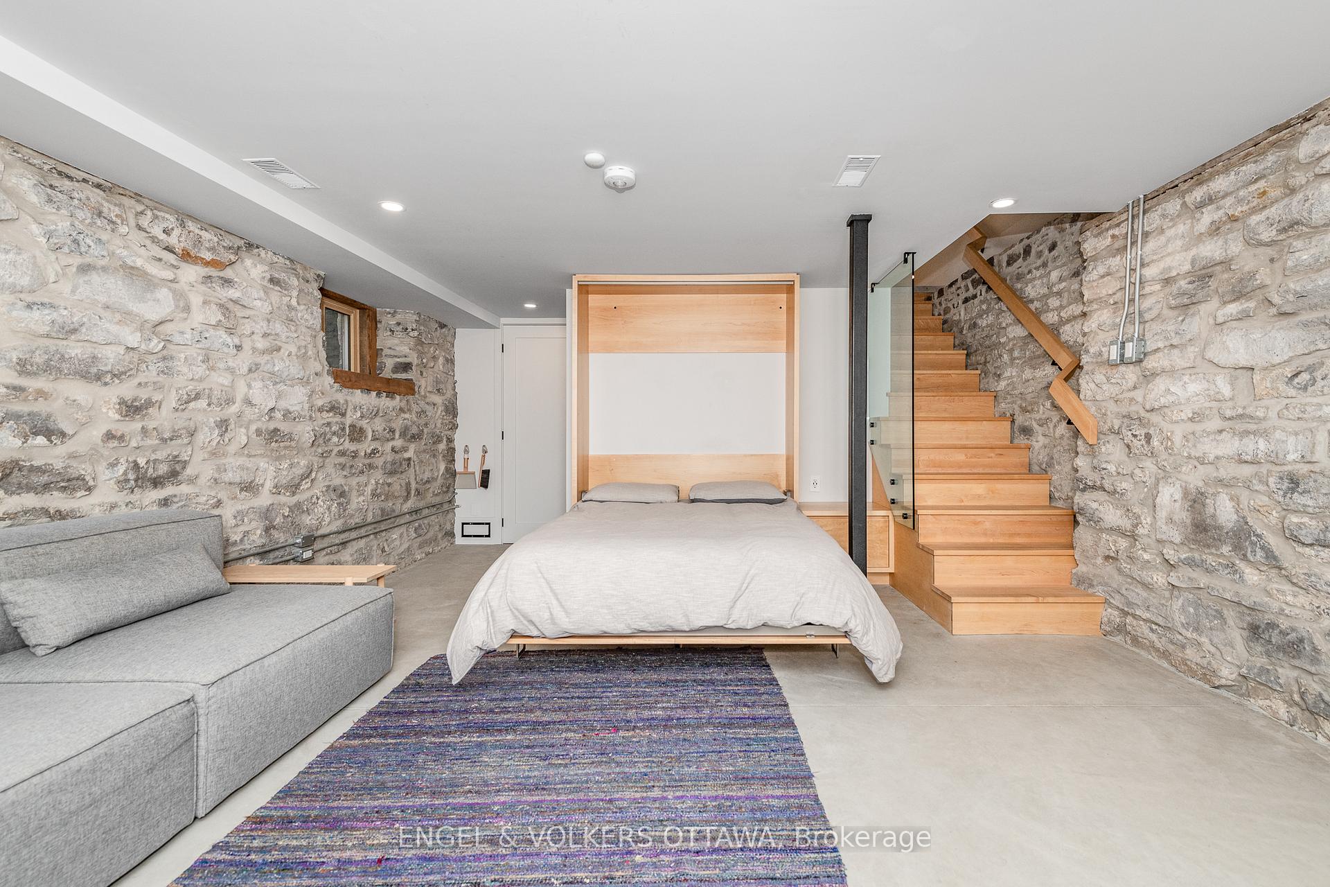 Photo 35 of 120 Frank Street, Ottawa, Ottawa Centre/Golden Triangle — HOMEH